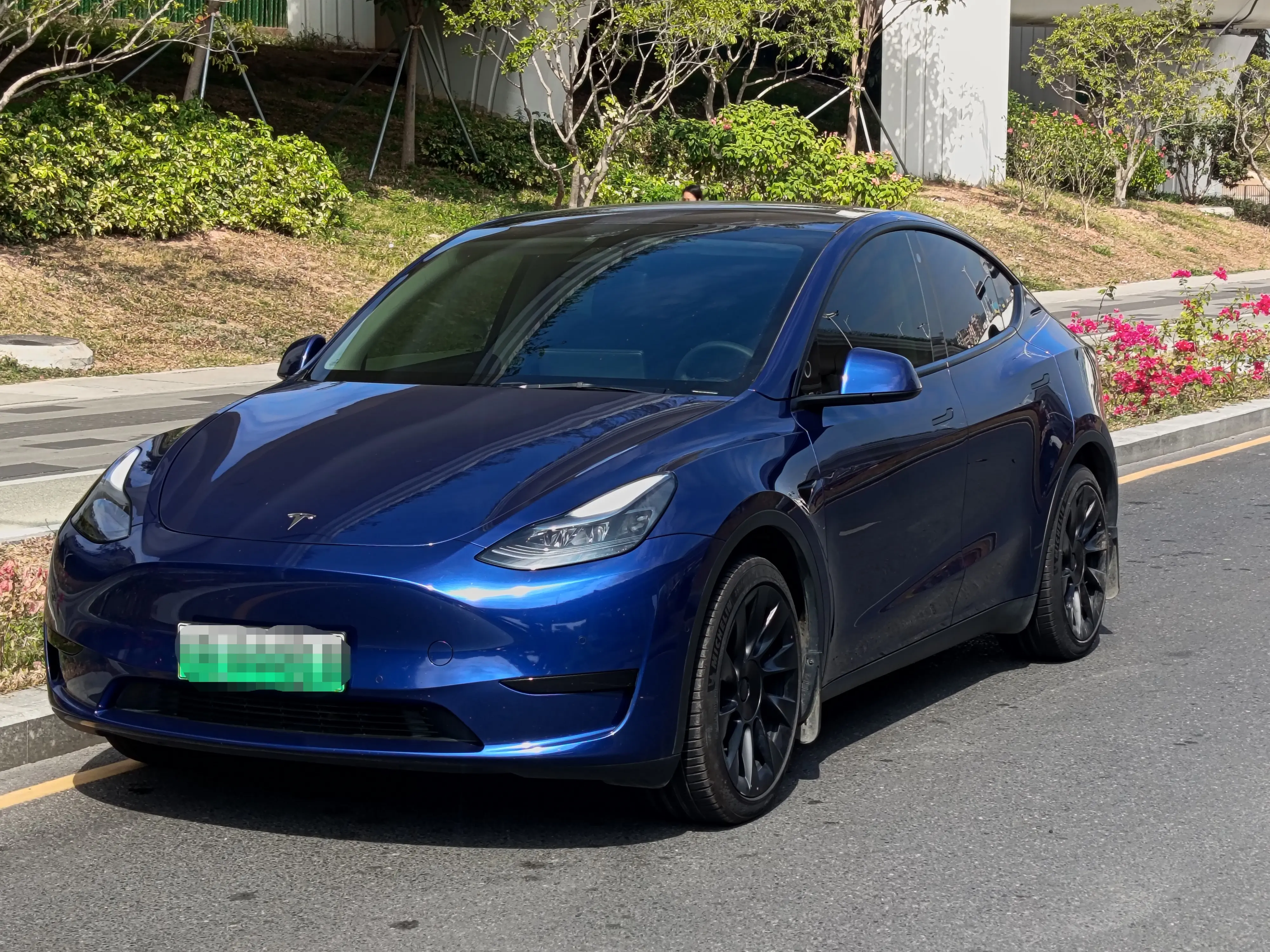 Tesla Model Y  из Китая