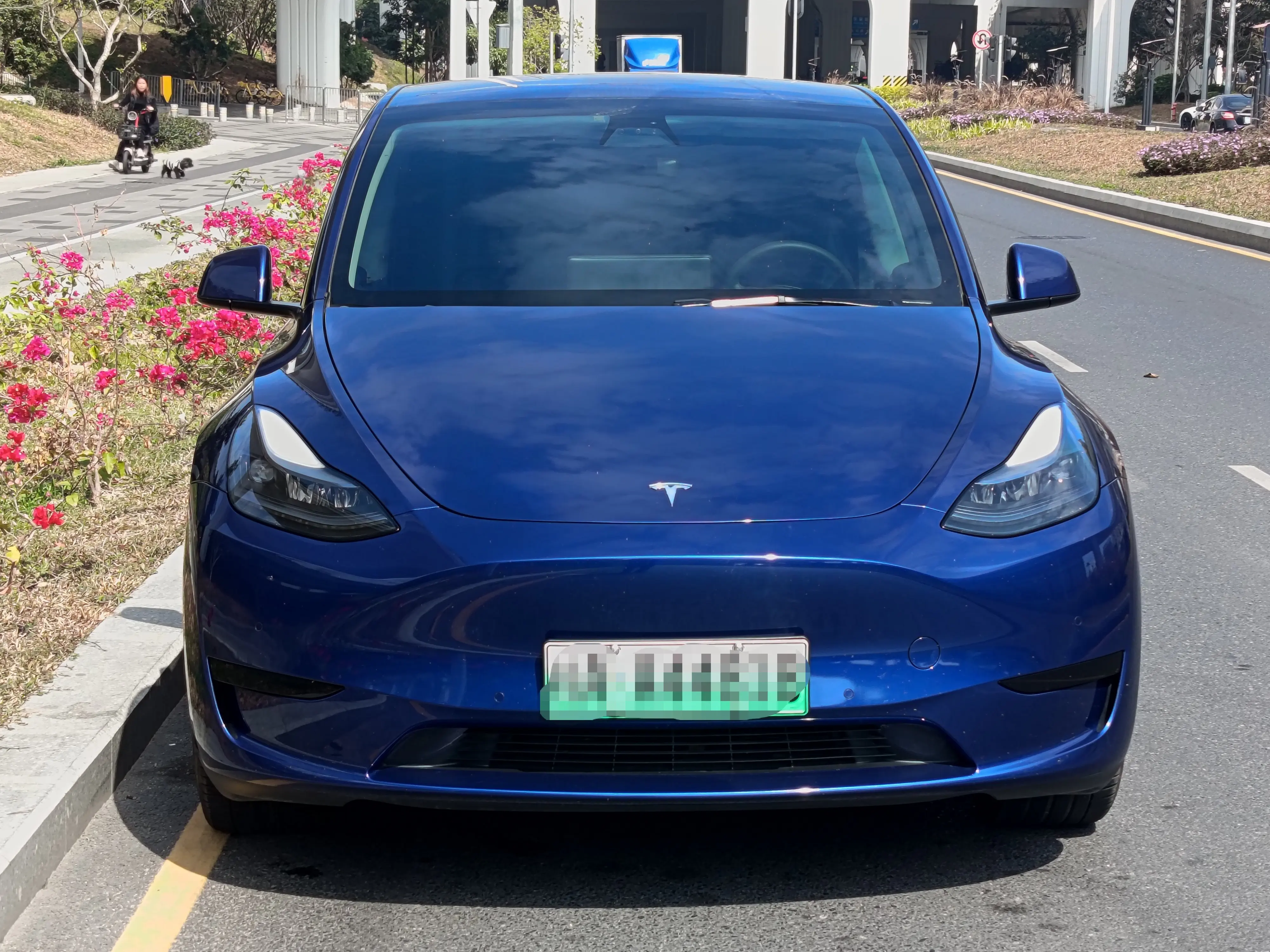 Tesla Model Y  из Китая