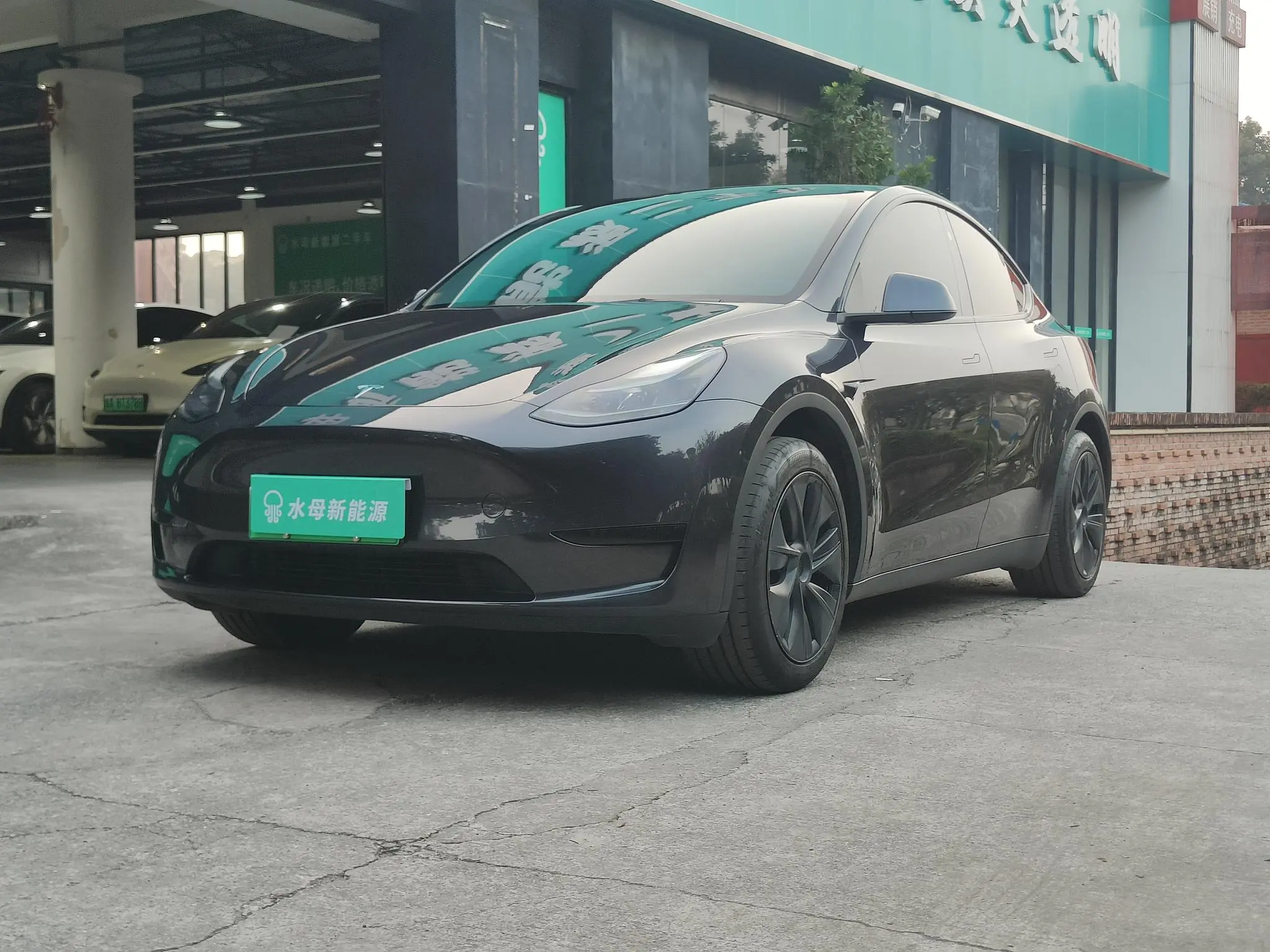 Tesla Model Y  из Китая