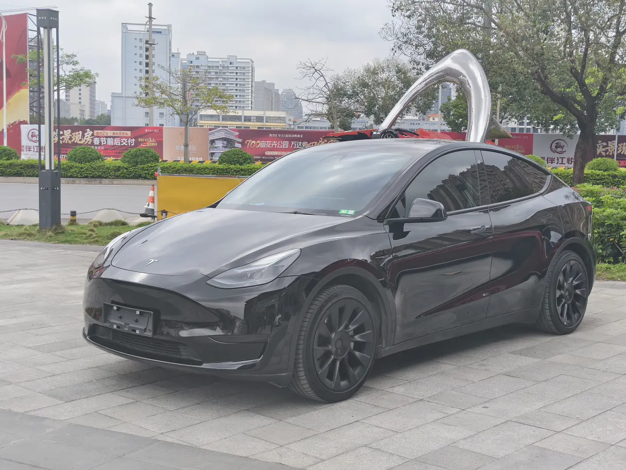 Tesla Model Y  из Китая