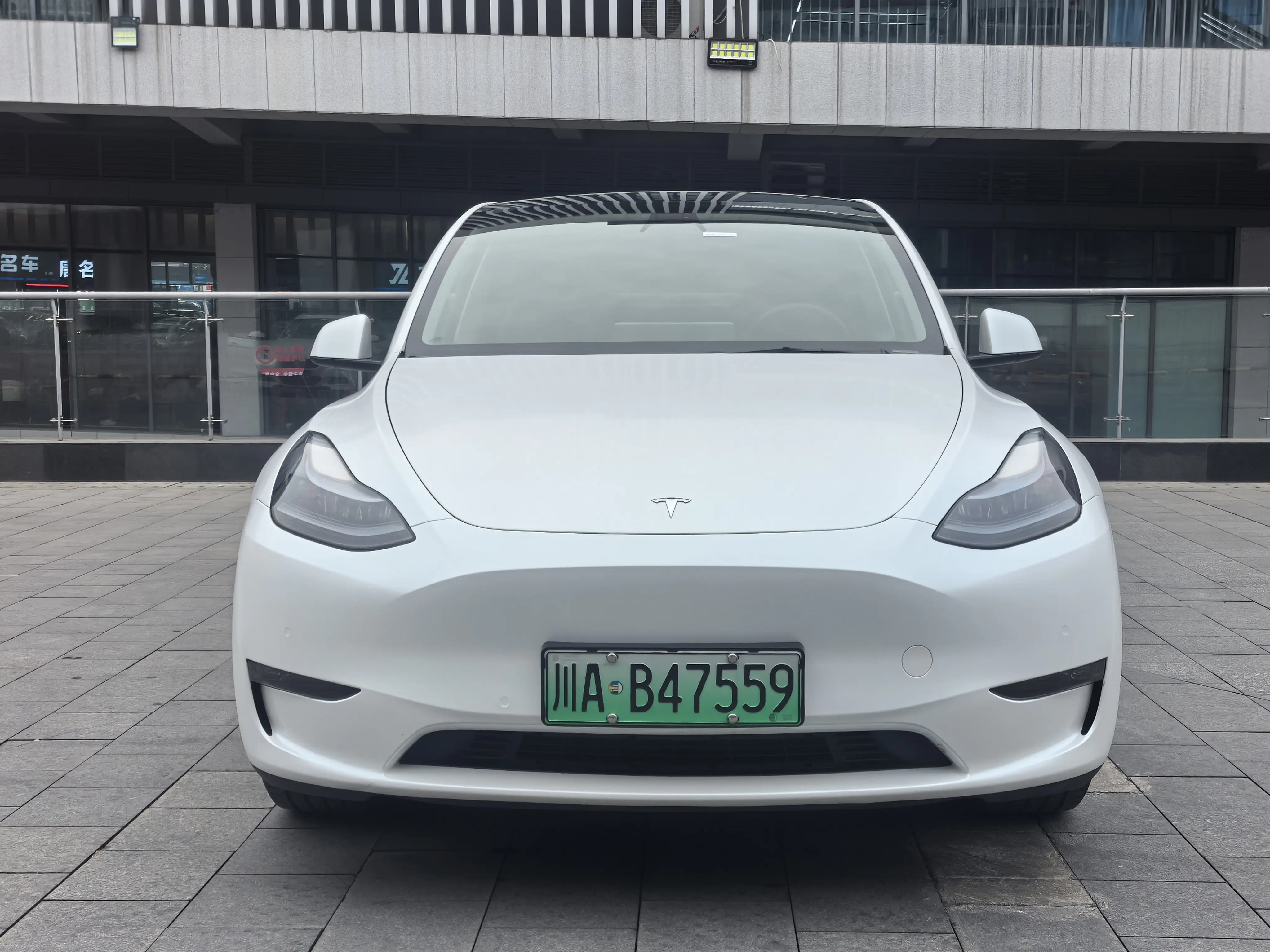 Tesla Model Y  из Китая