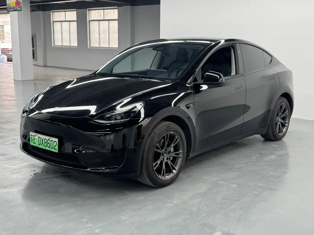 Tesla Model Y  из Китая