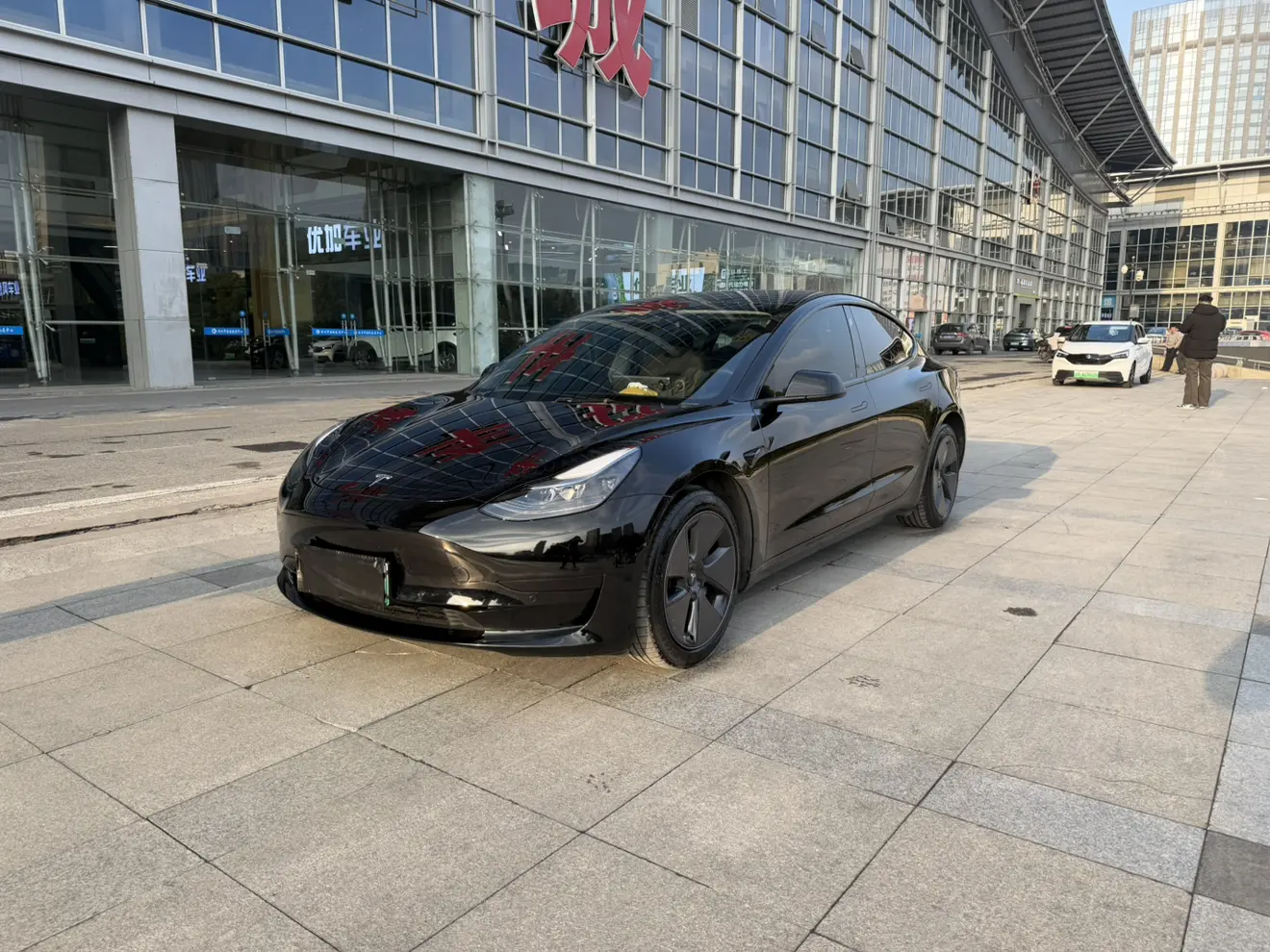 Tesla Model 3  из Китая