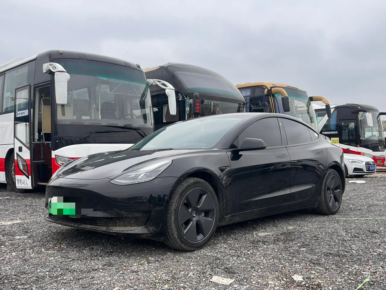 Tesla Model 3  из Китая