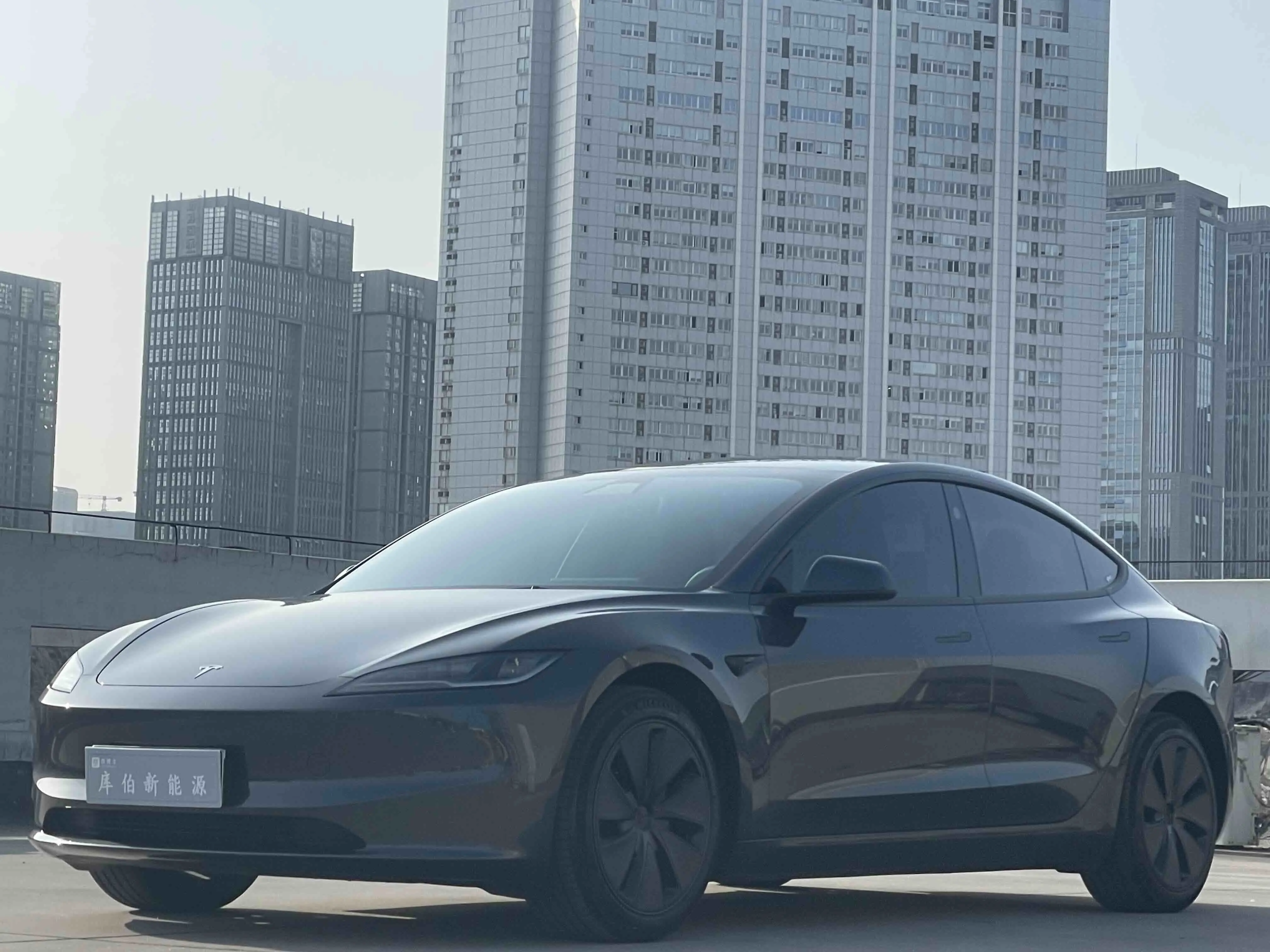 Tesla Model 3  из Китая