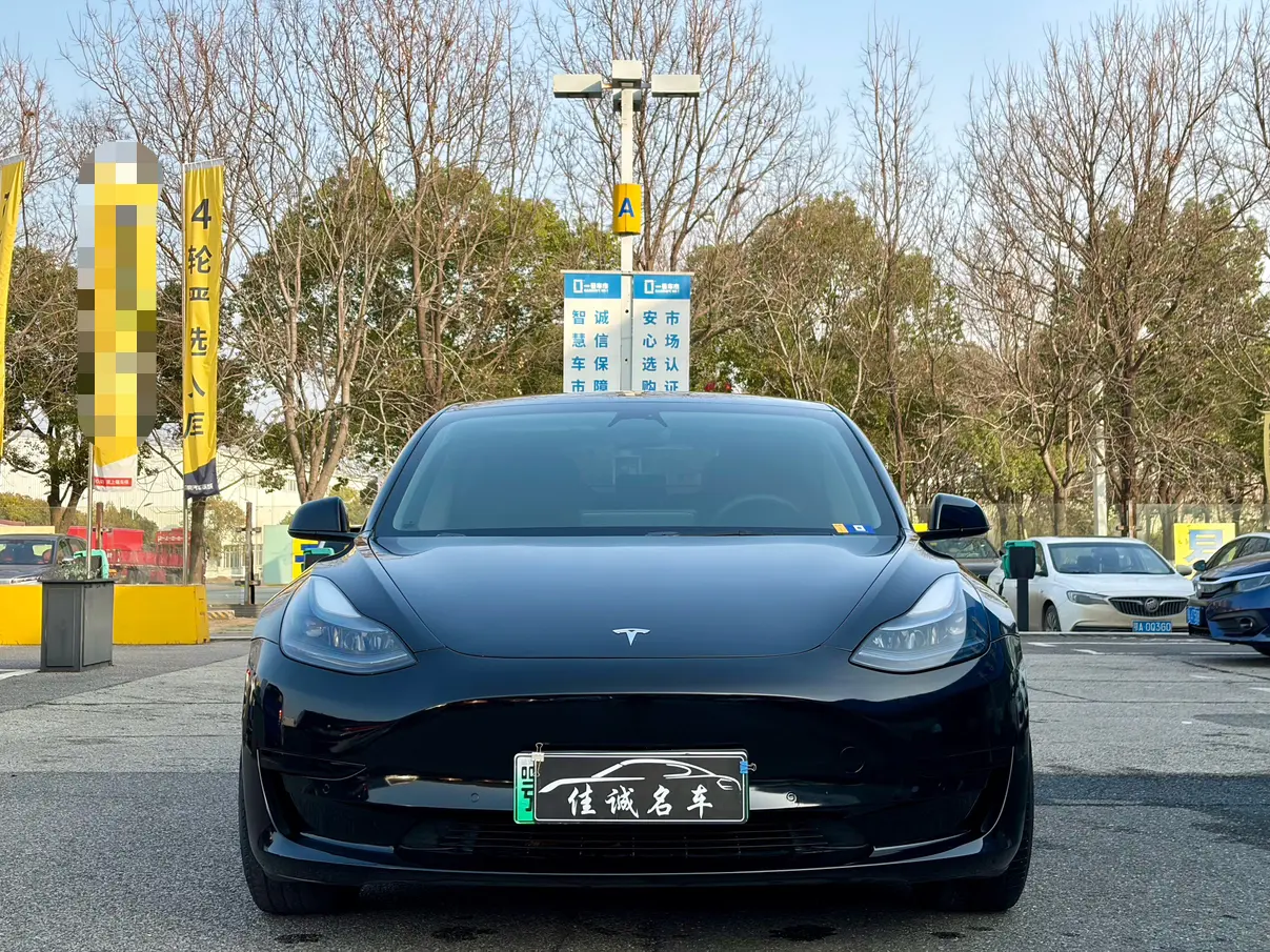 Tesla Model 3  из Китая