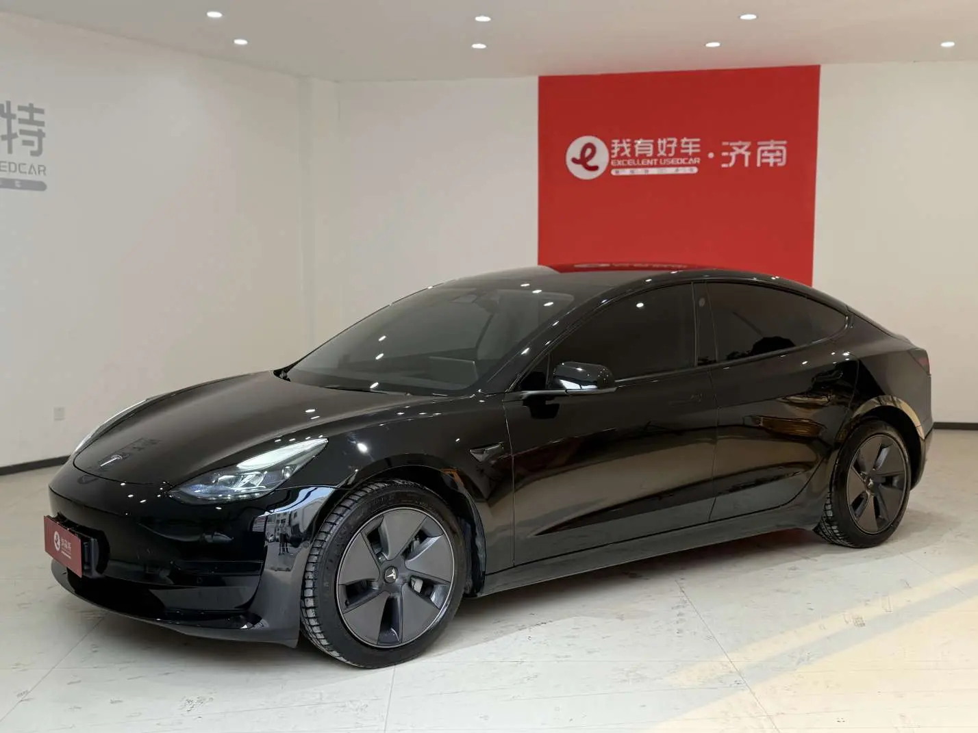 Tesla Model 3  из Китая