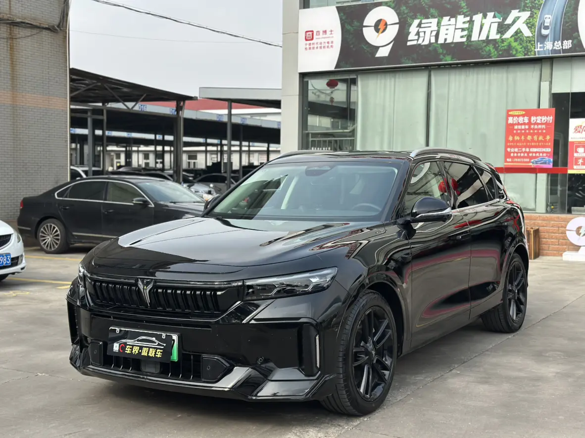 Voyah Lantu FREE  из Китая