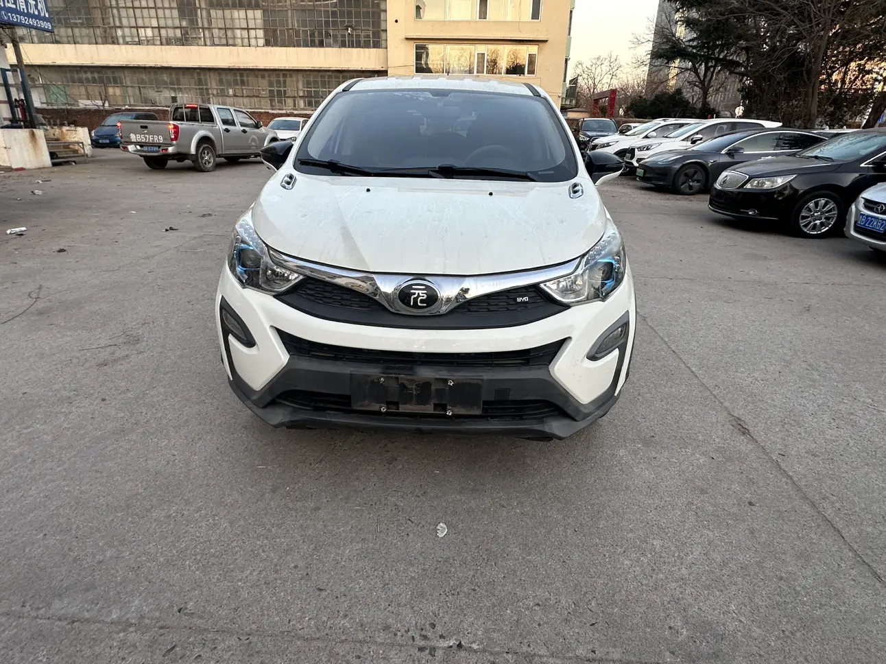 BYD Yuan  из Китая