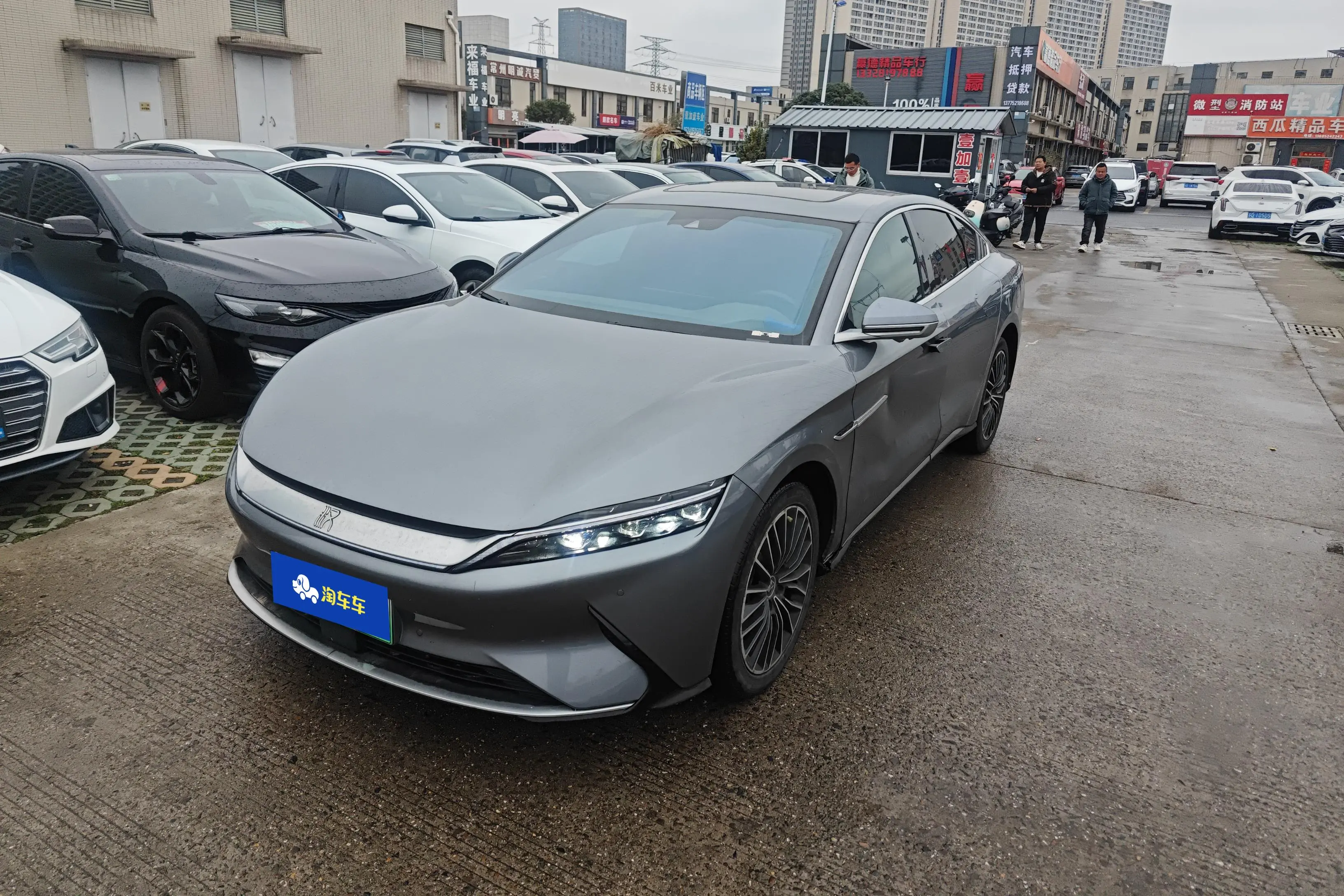 BYD Han EV
