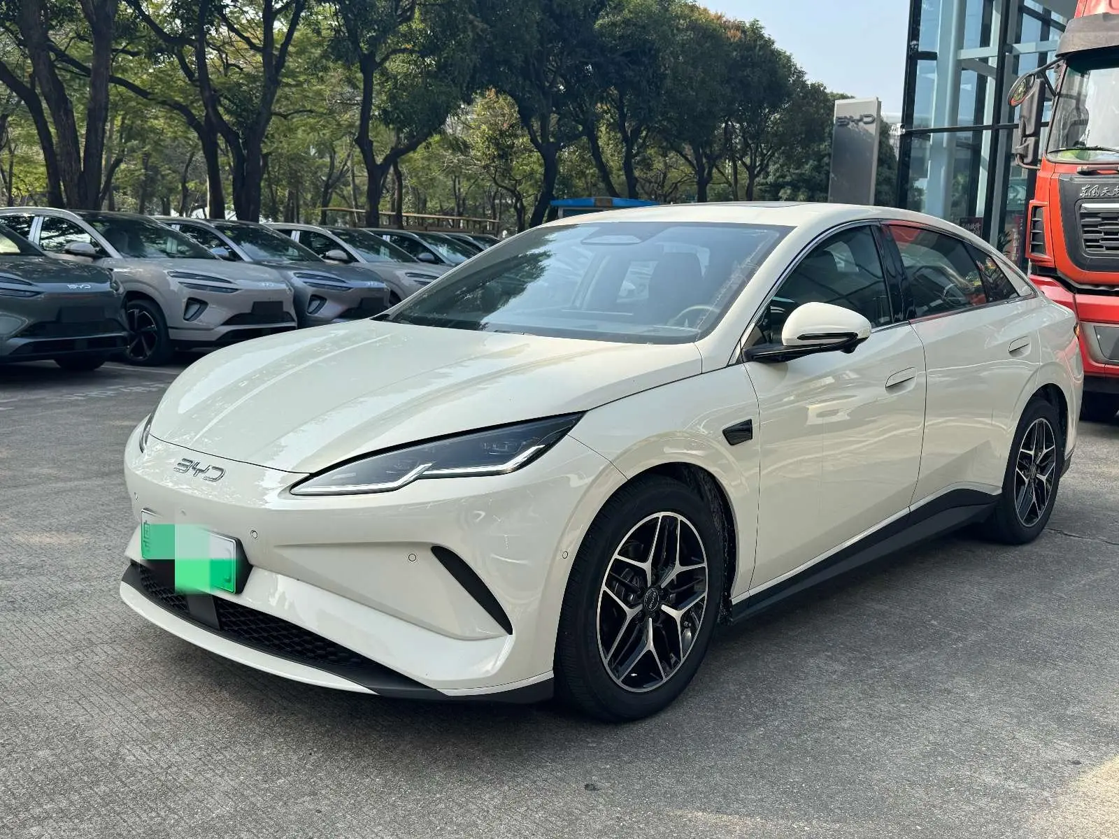 BYD Seal 06EV  из Китая