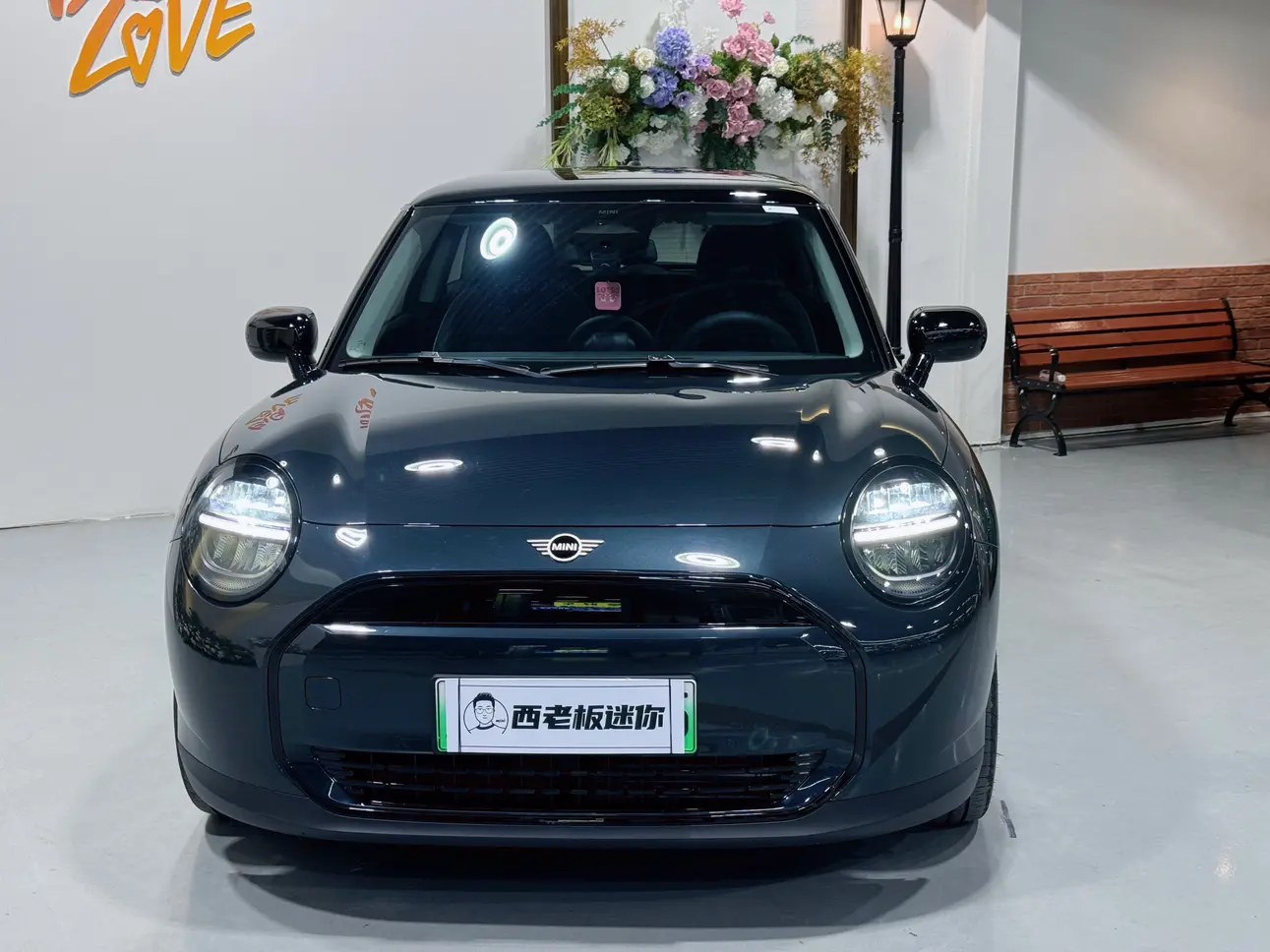 MINI ELECTRIC  COOPER  из Китая