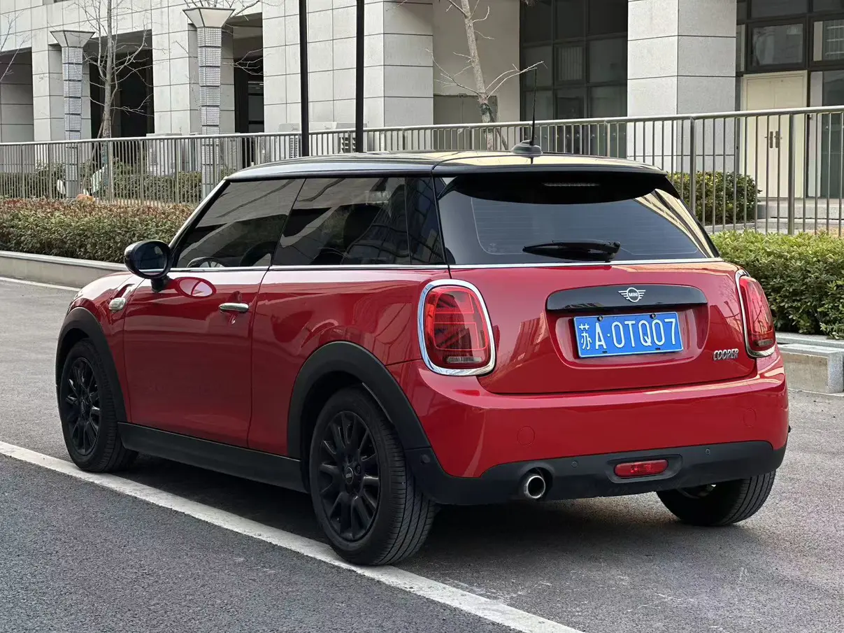 MINI 