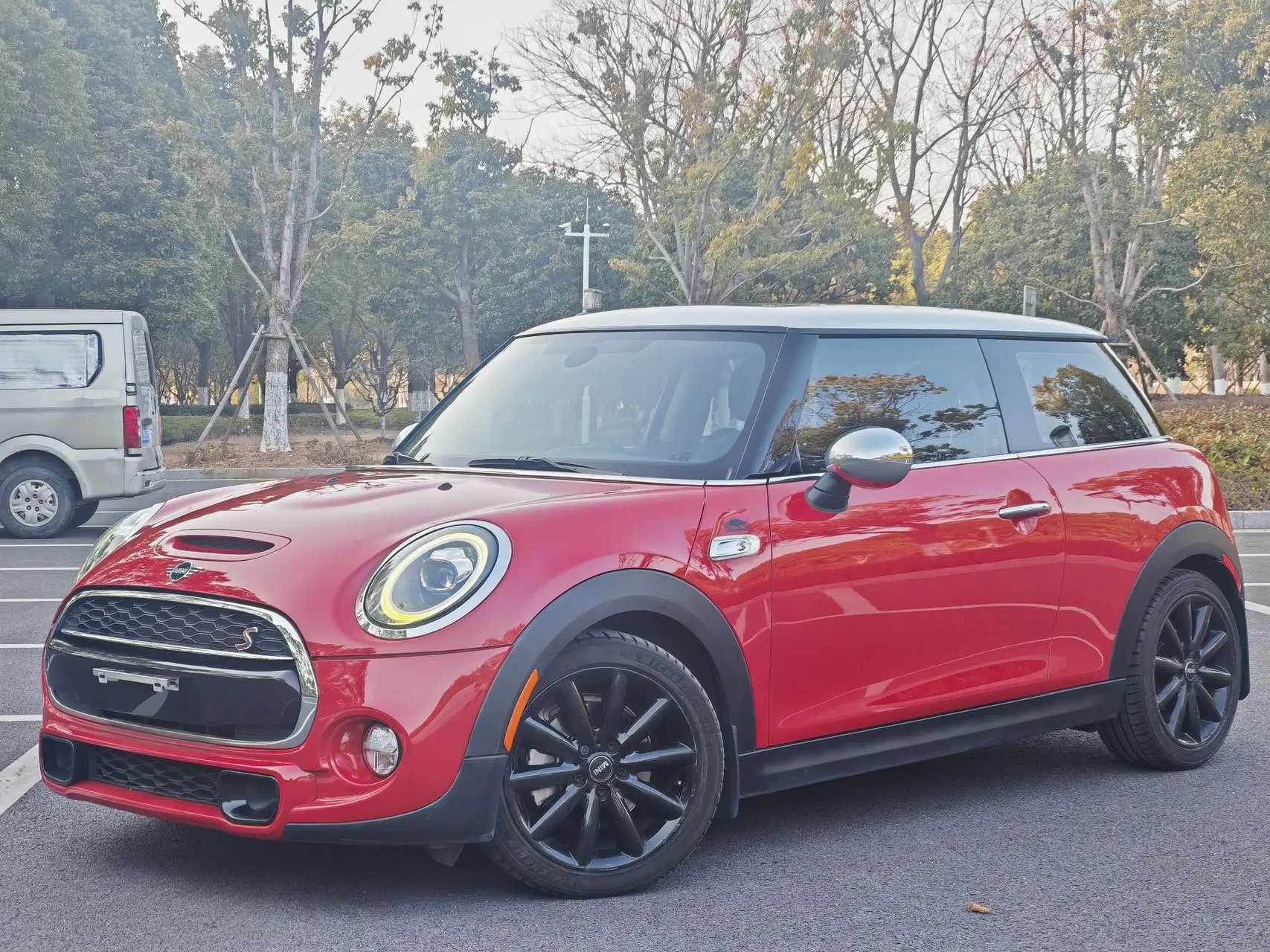 MINI MINI