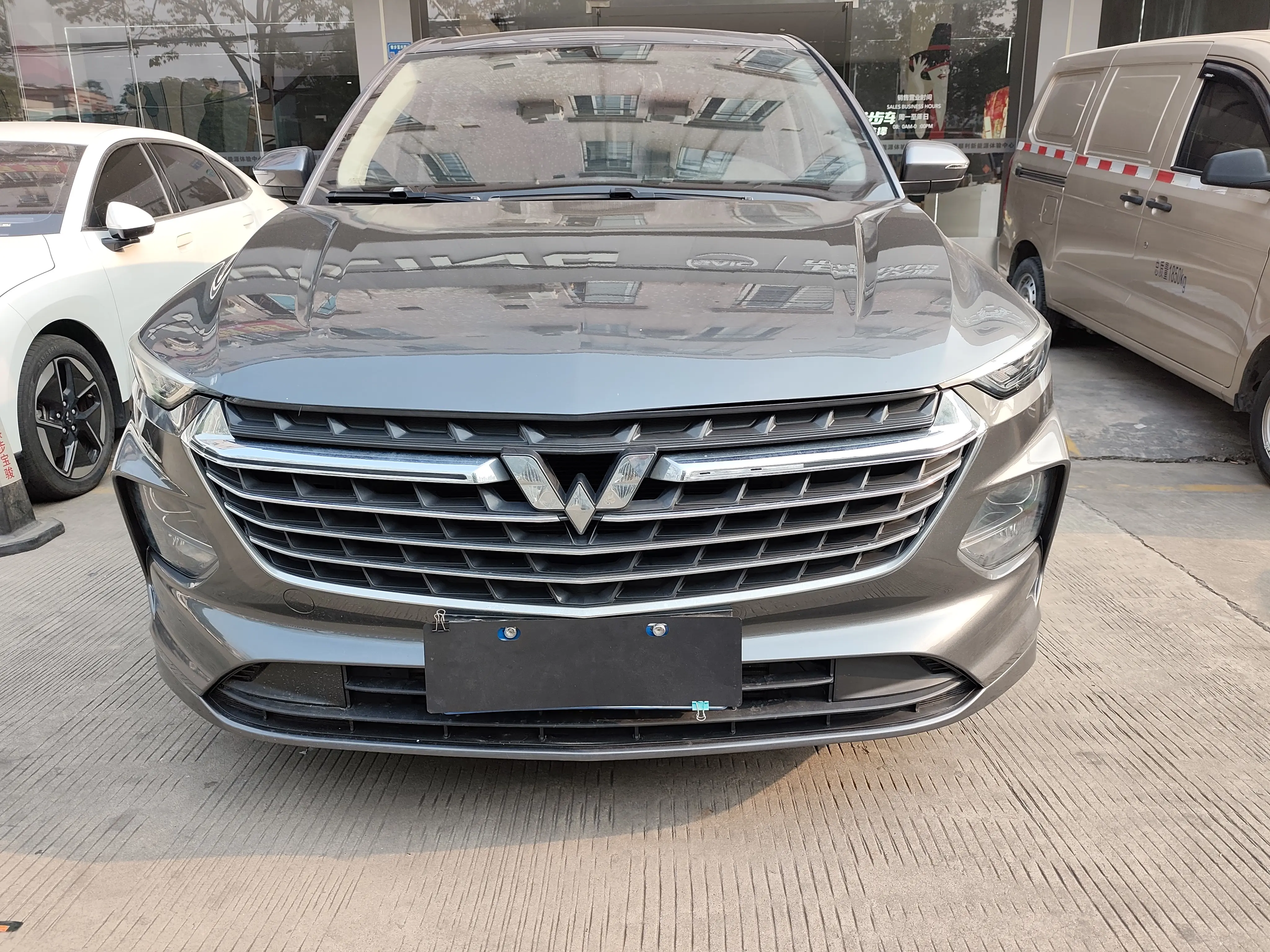 Wuling Capgemini Victory  из Китая
