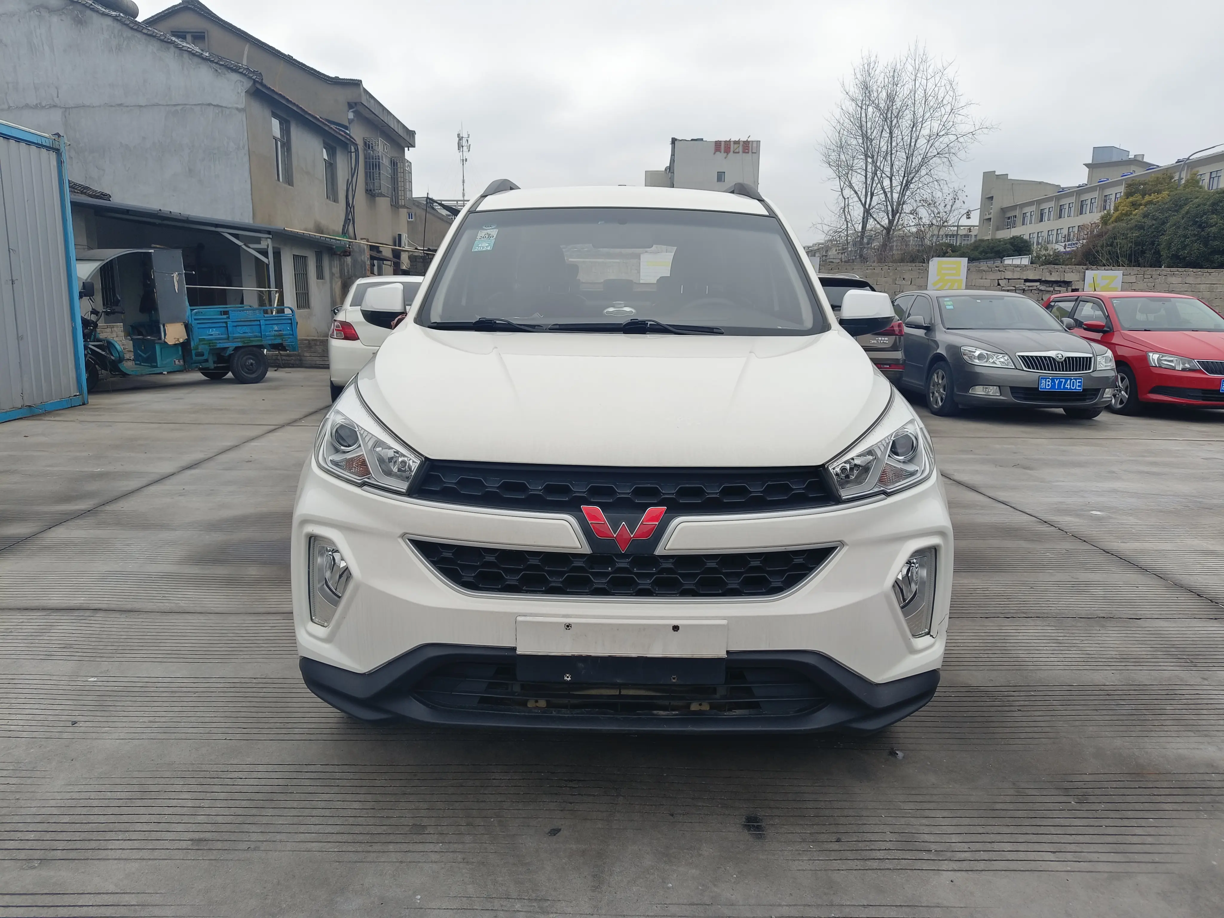 Wuling Hongguang S3  из Китая