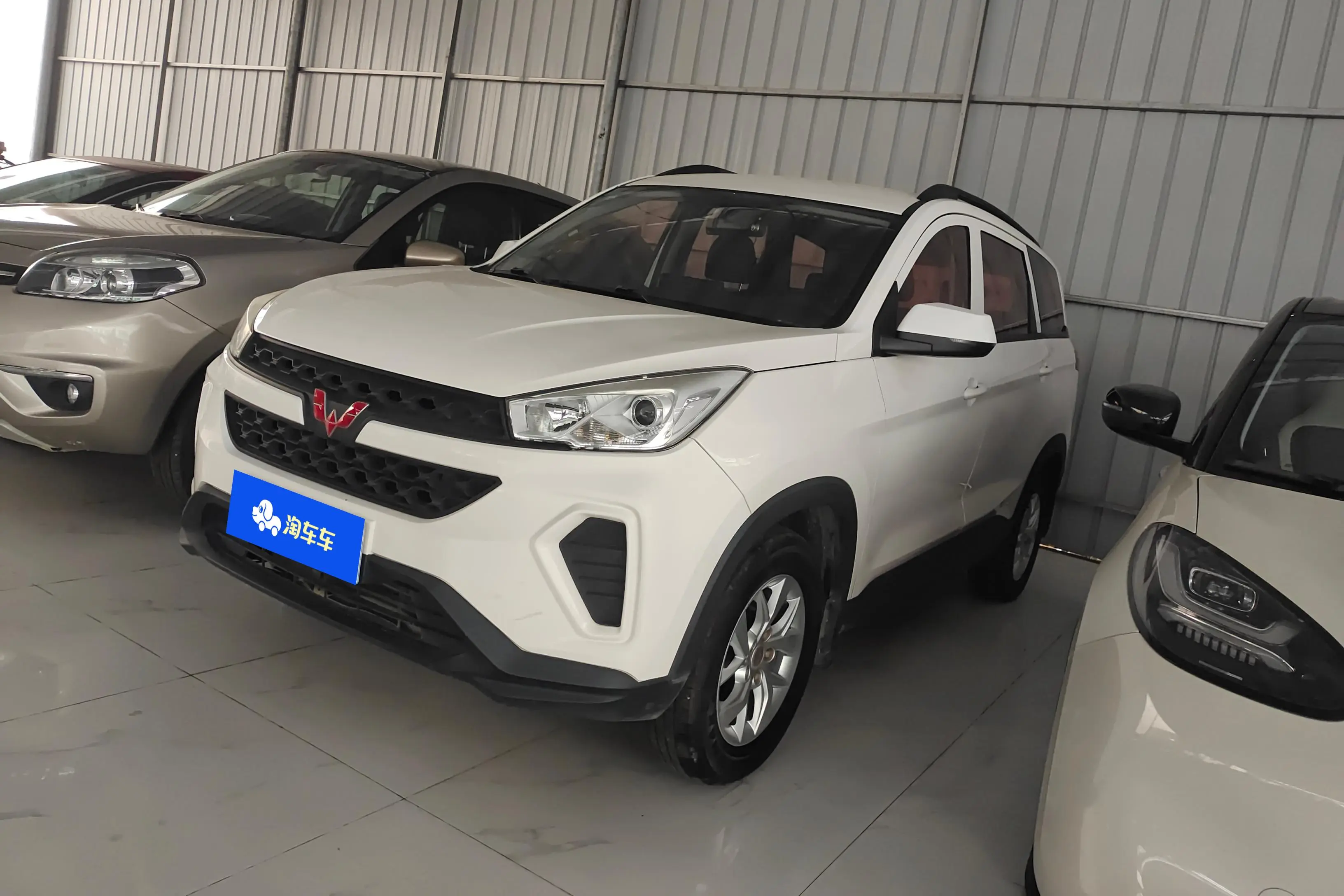 Wuling Hongguang S3  из Китая