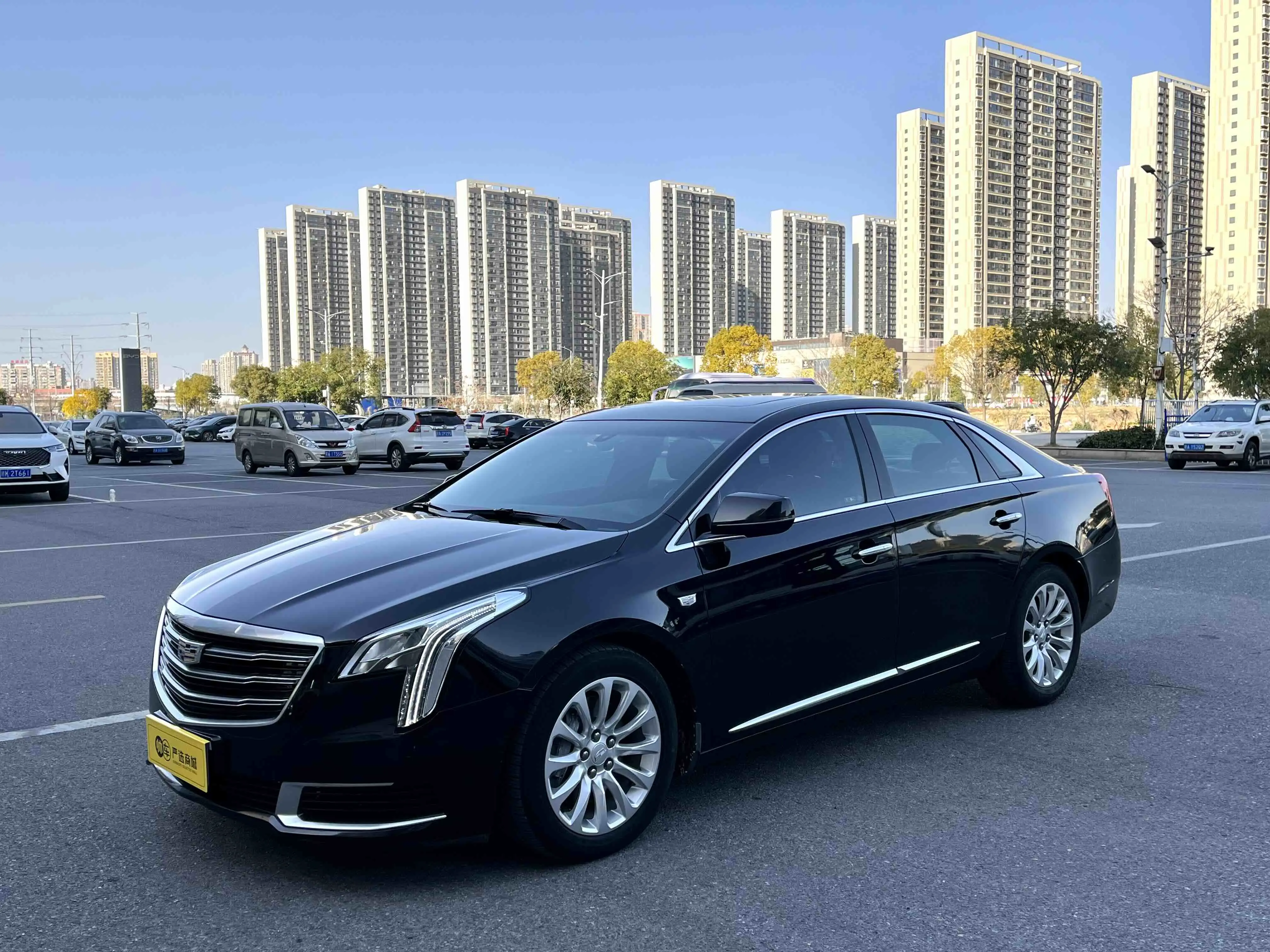 Cadillac XTS