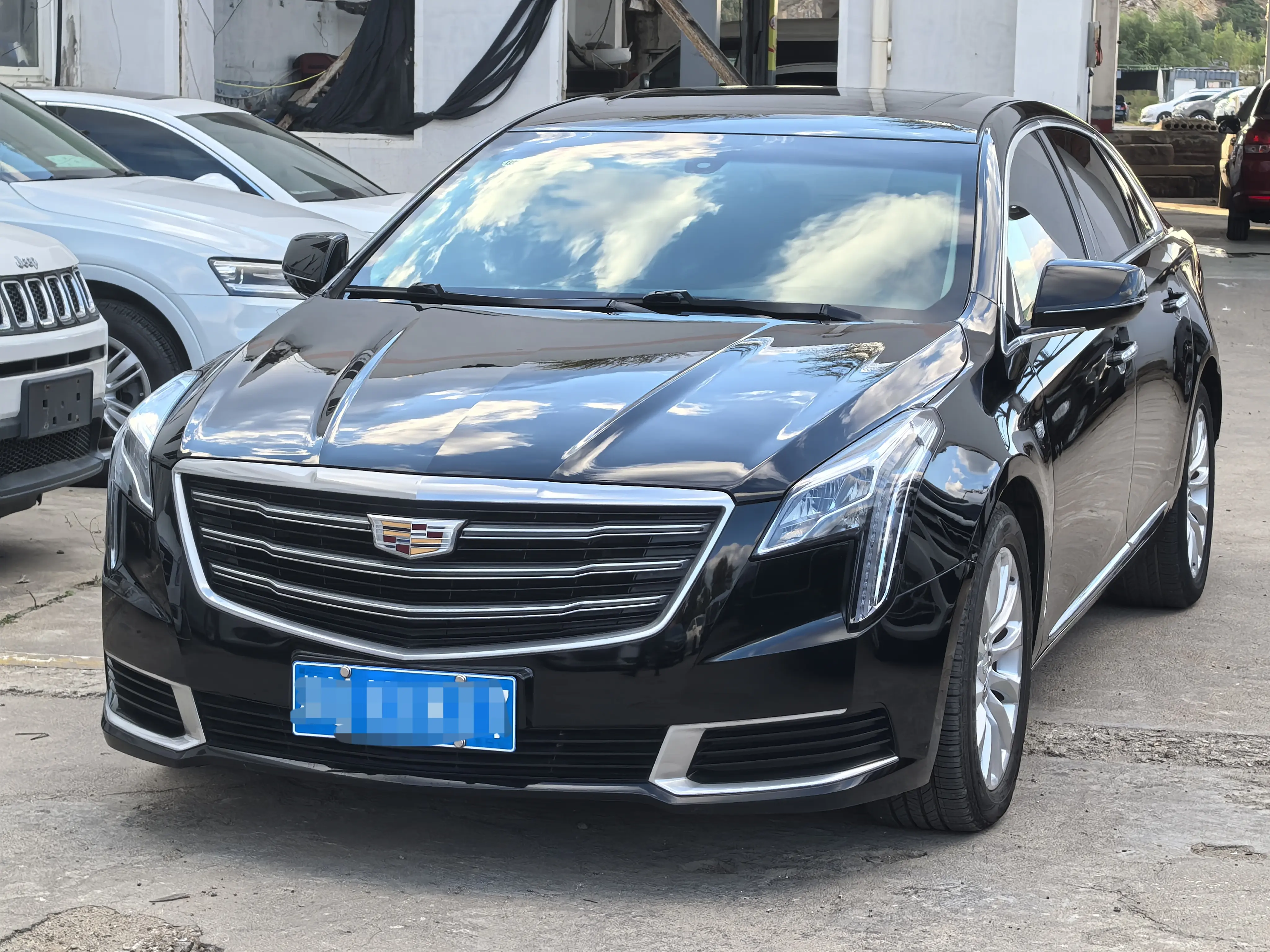 Cadillac XTS
