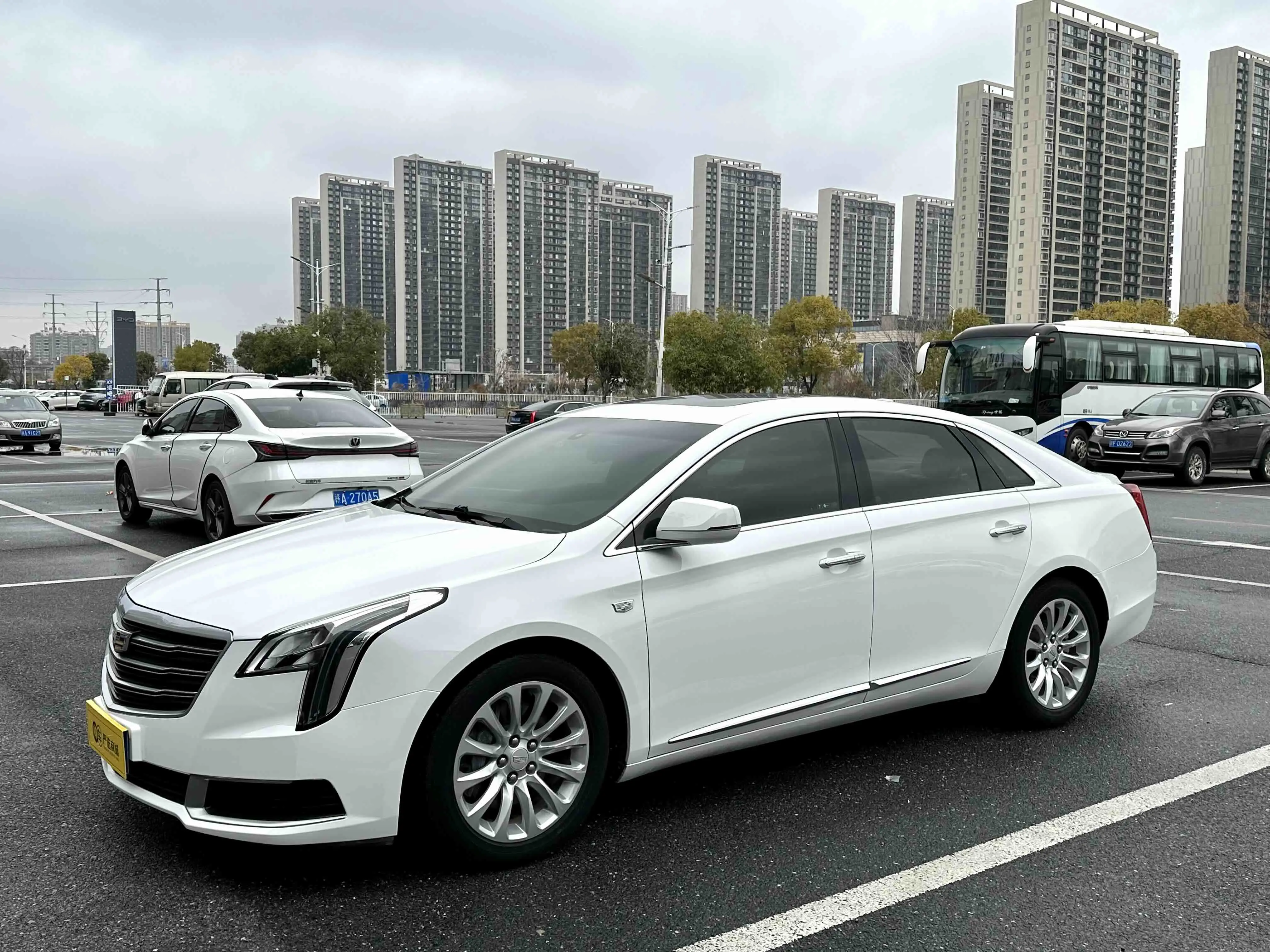 Cadillac XTS