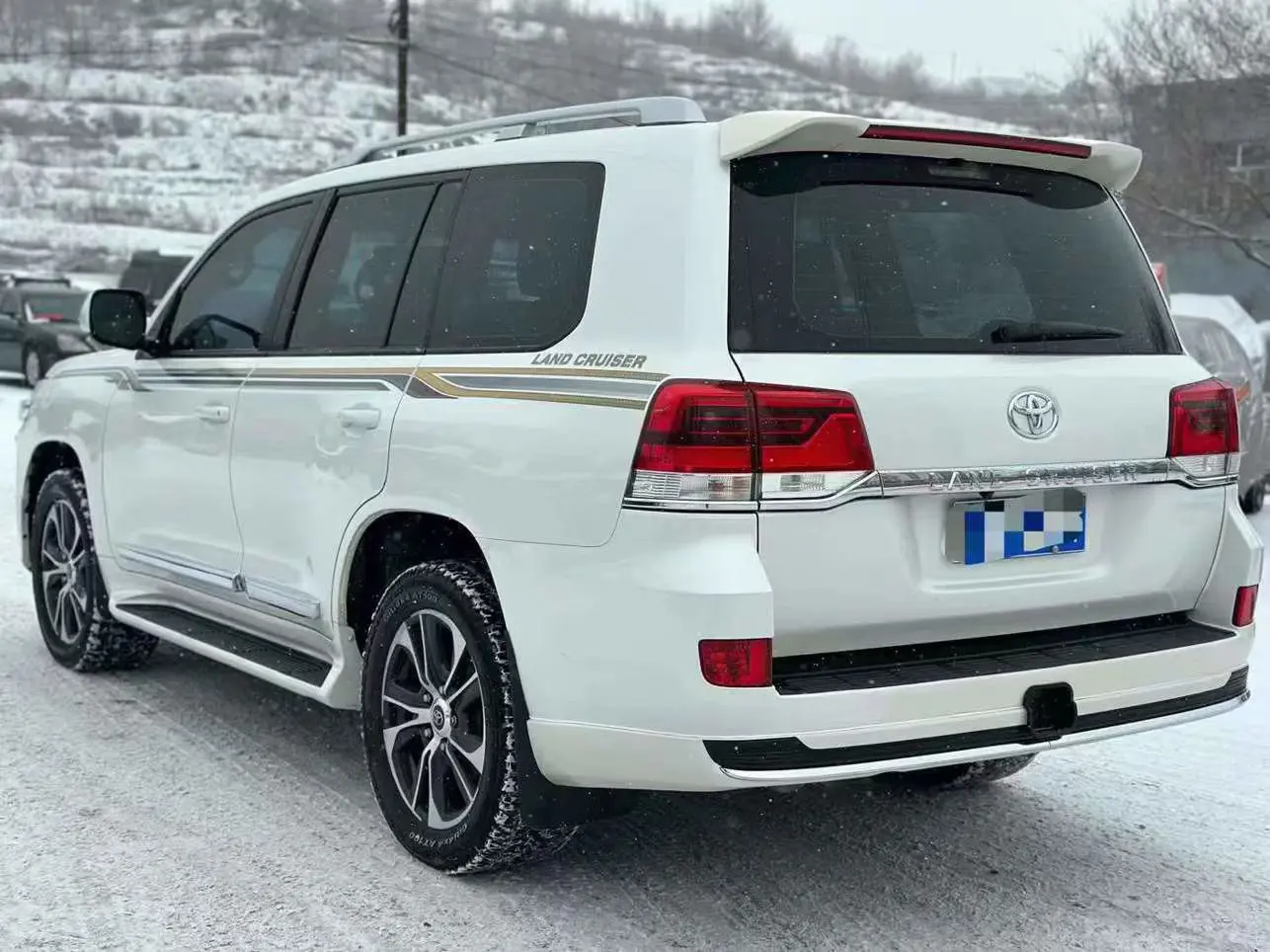Toyota Land Cruiser