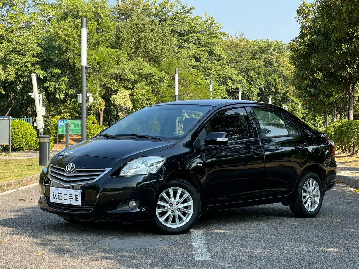 Toyota Vios  из Китая