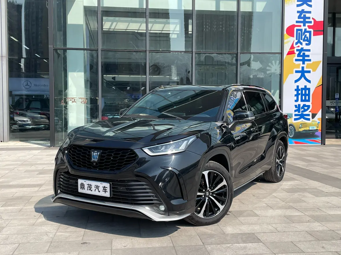 Toyota Crown Kluger