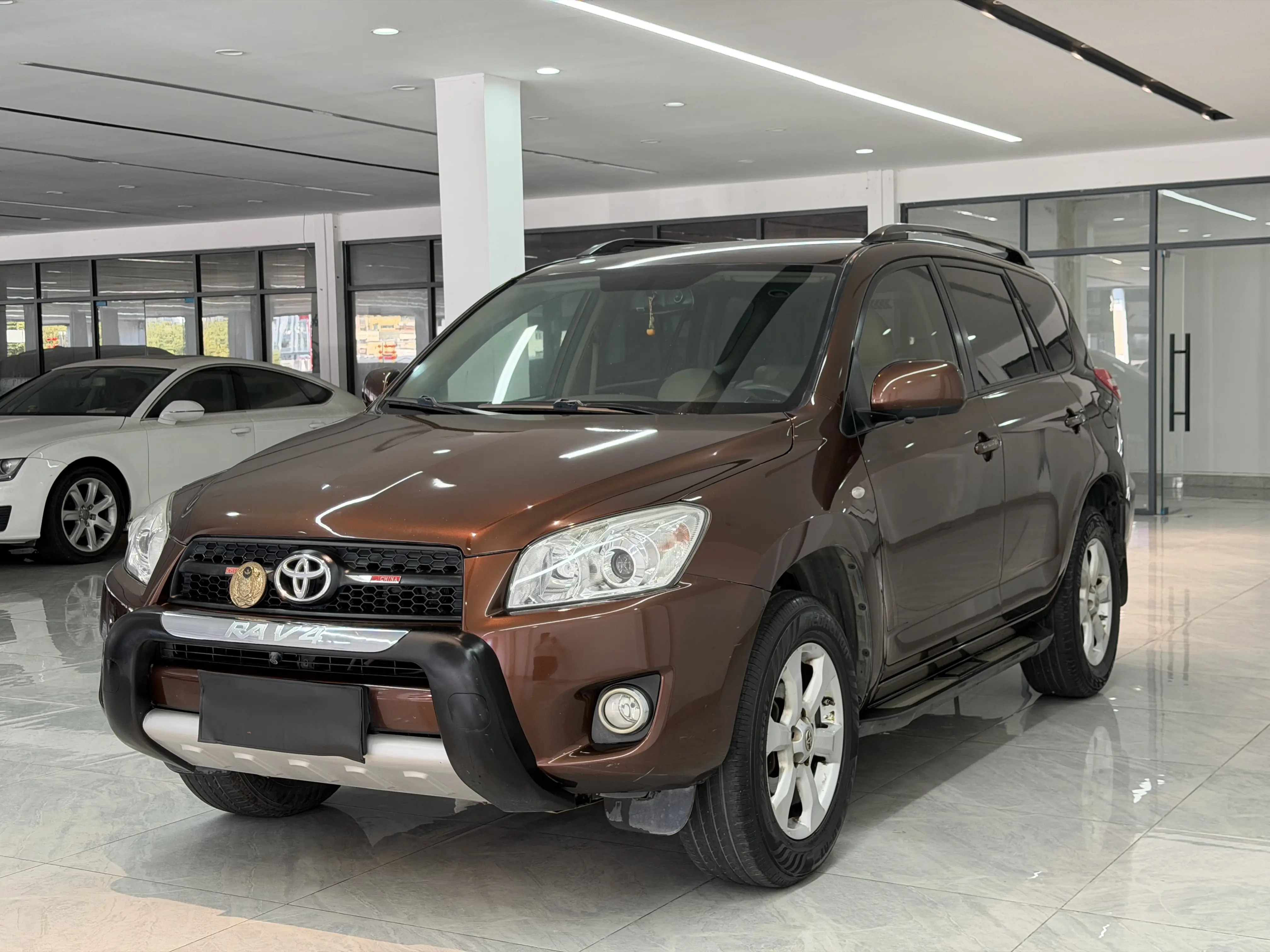 Toyota RAV4  из Китая