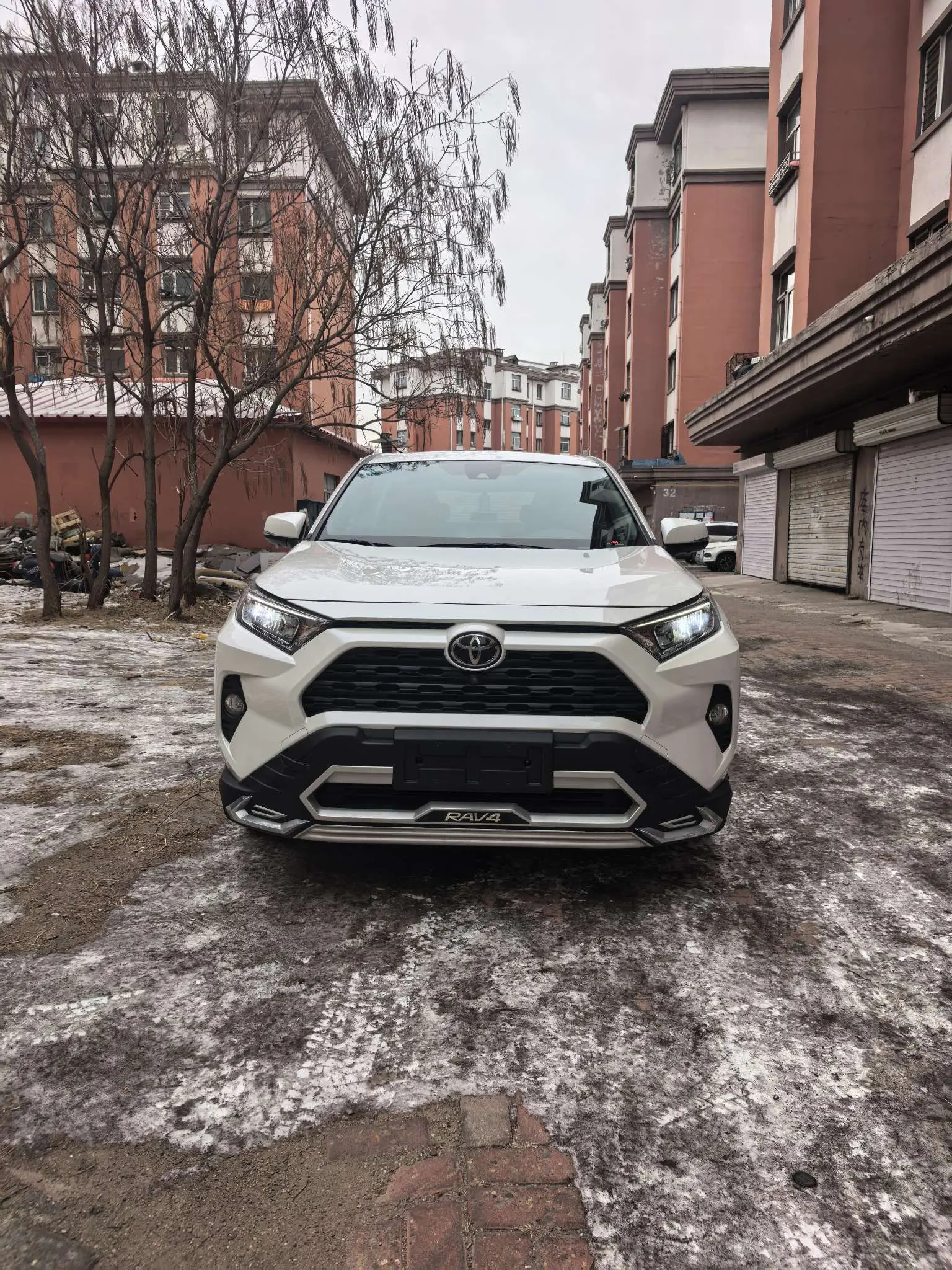 Toyota RAV4  из Китая