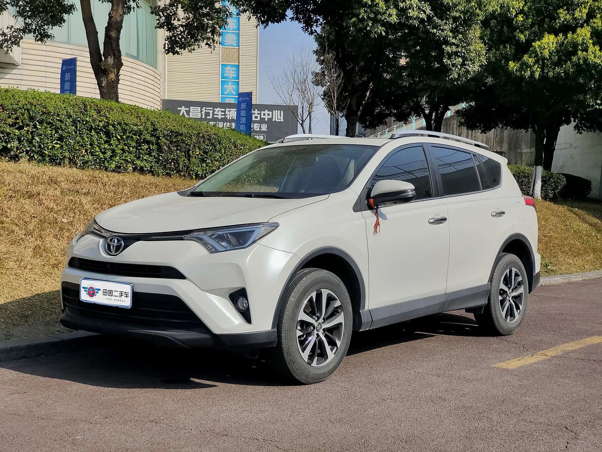 Toyota RAV4  из Китая
