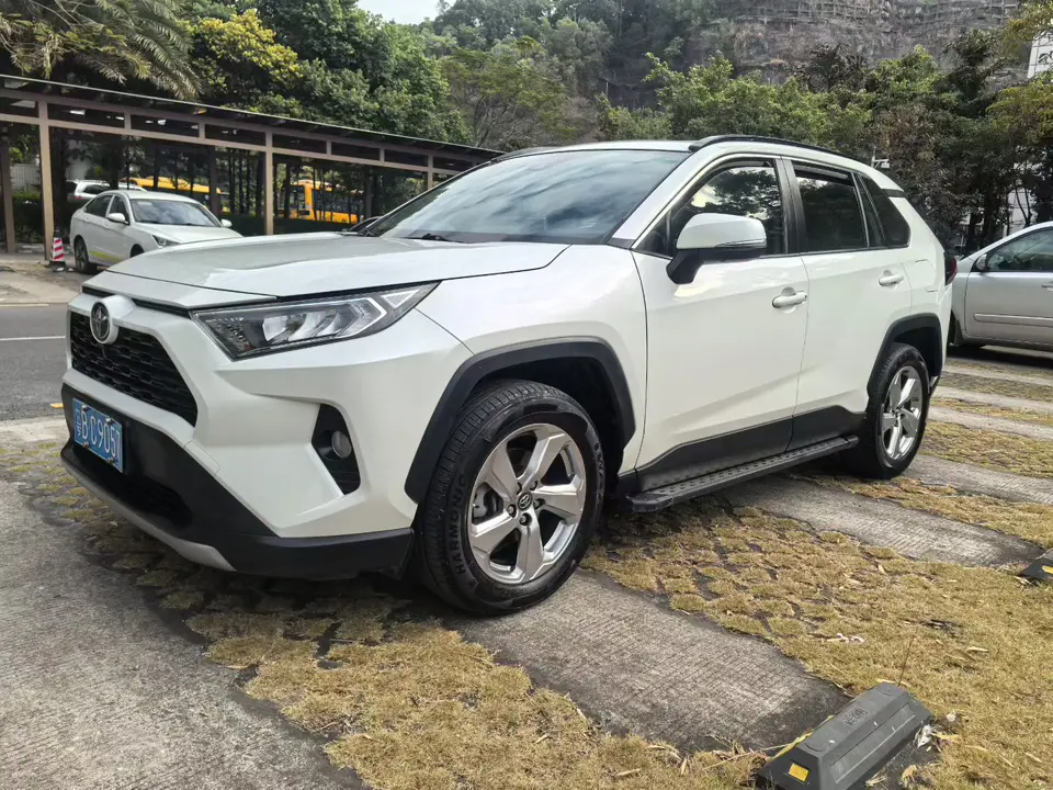 Toyota RAV4  из Китая
