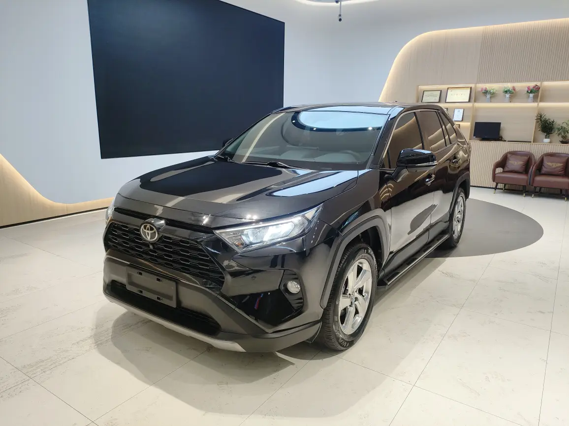 Toyota RAV4  из Китая