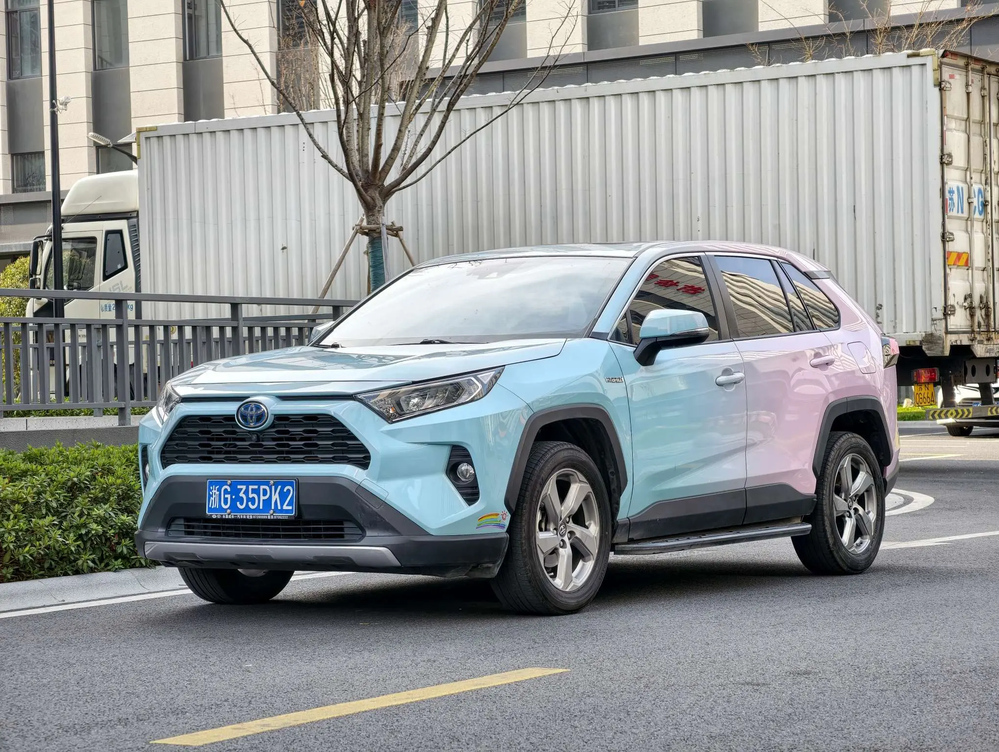 Toyota RAV4  из Китая