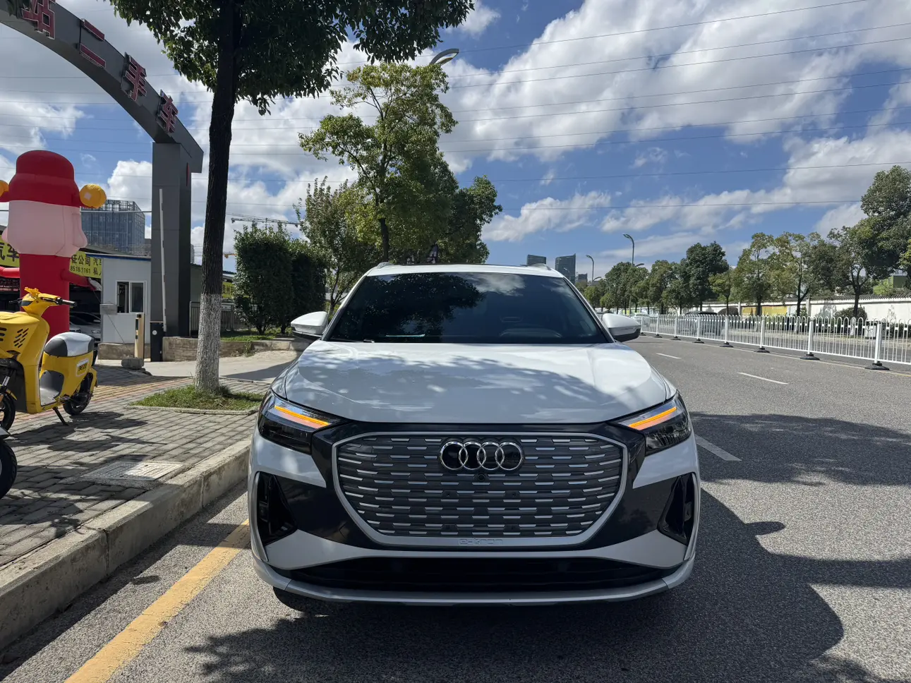 Audi Q4 e-tron  из Китая