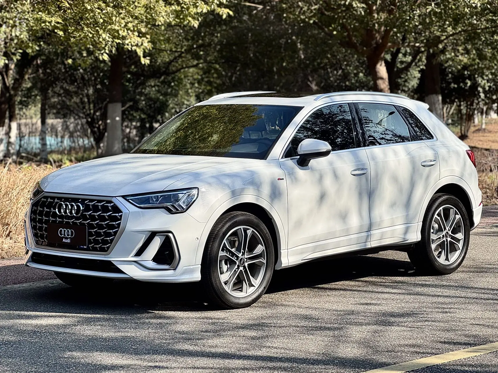 Audi Q3 Sportback  из Китая