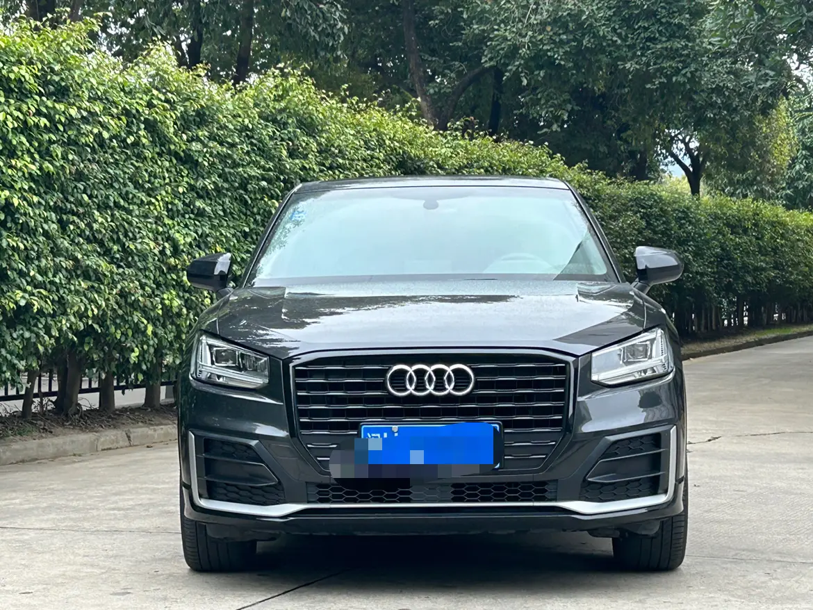 Audi Q2L  из Китая