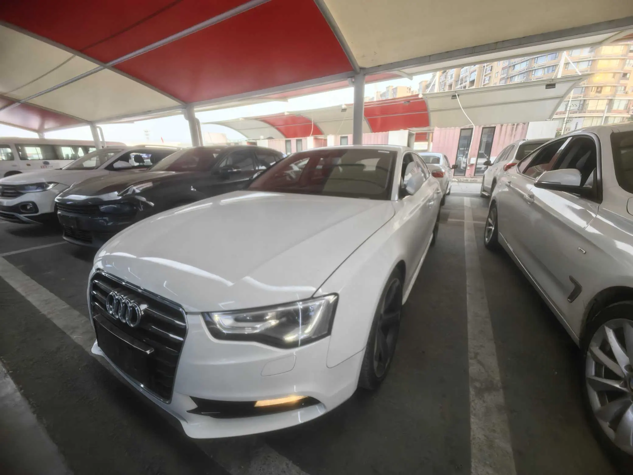 Audi A5  из Китая