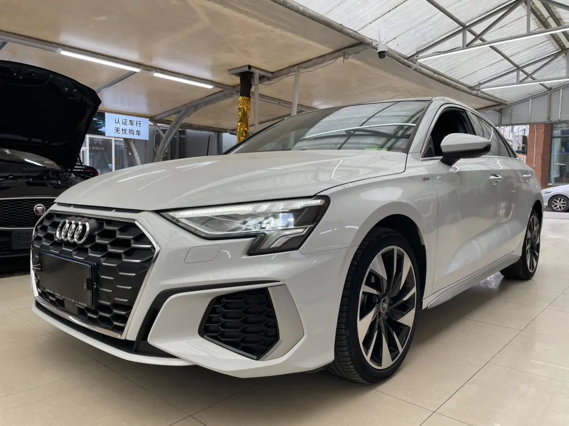 Audi A3  из Китая