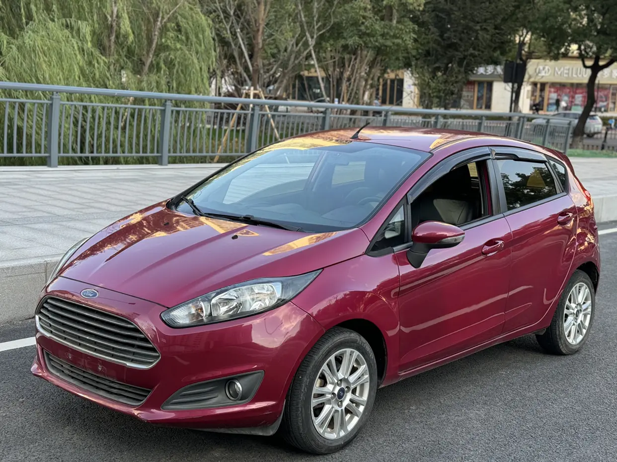Ford Carnival  из Китая