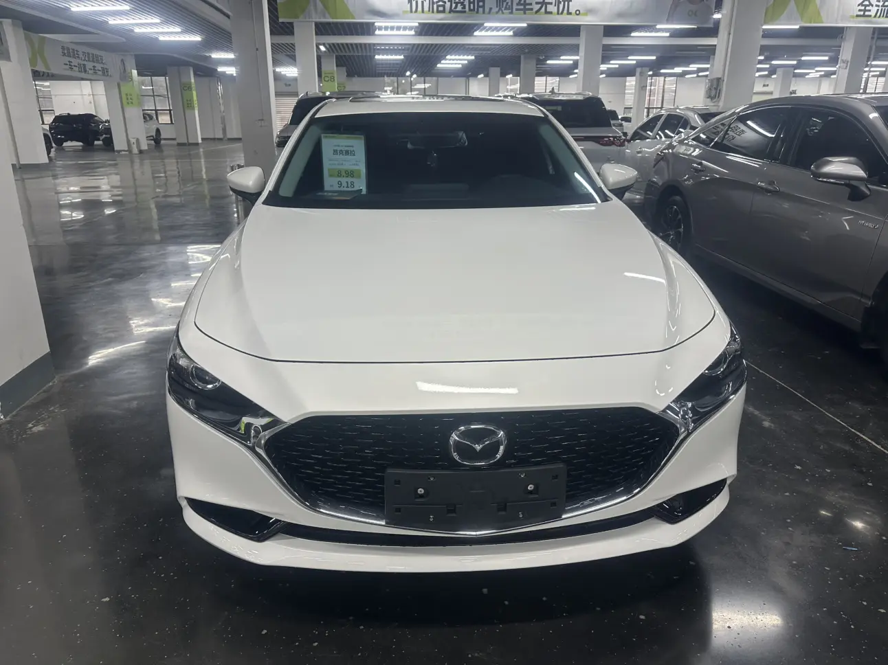 Mazda Axela (Mazda3)  из Китая