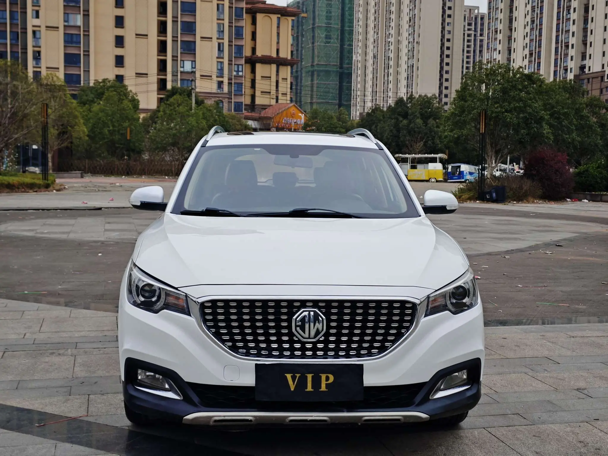 MG ZS  из Китая