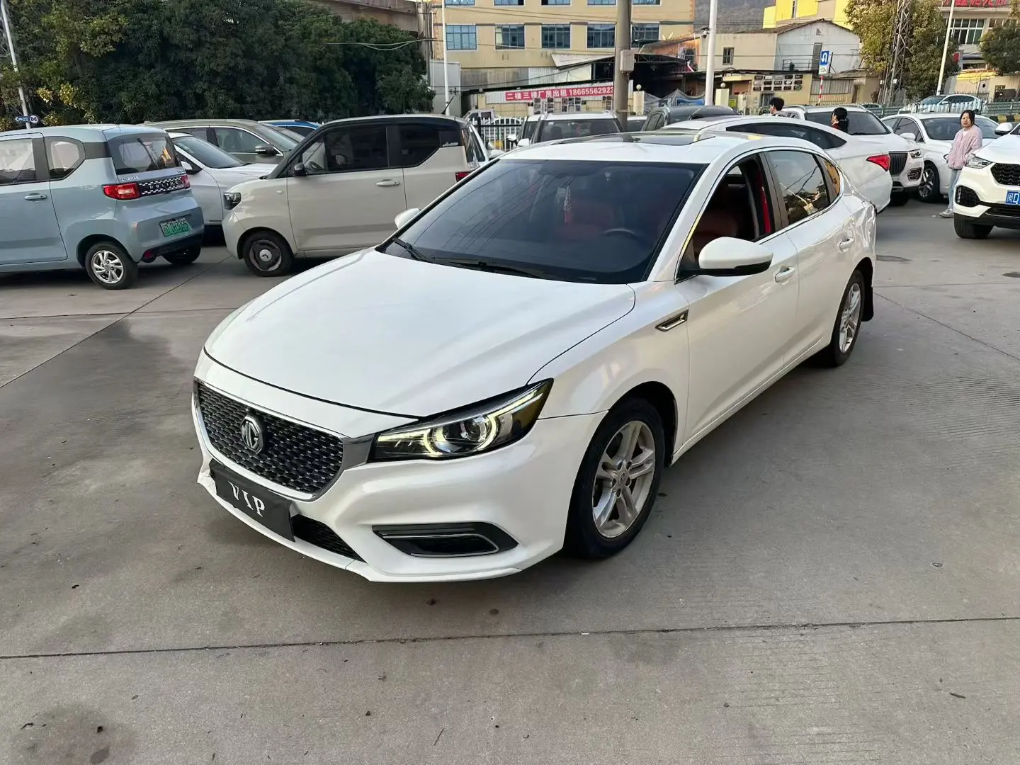 MG 6  из Китая