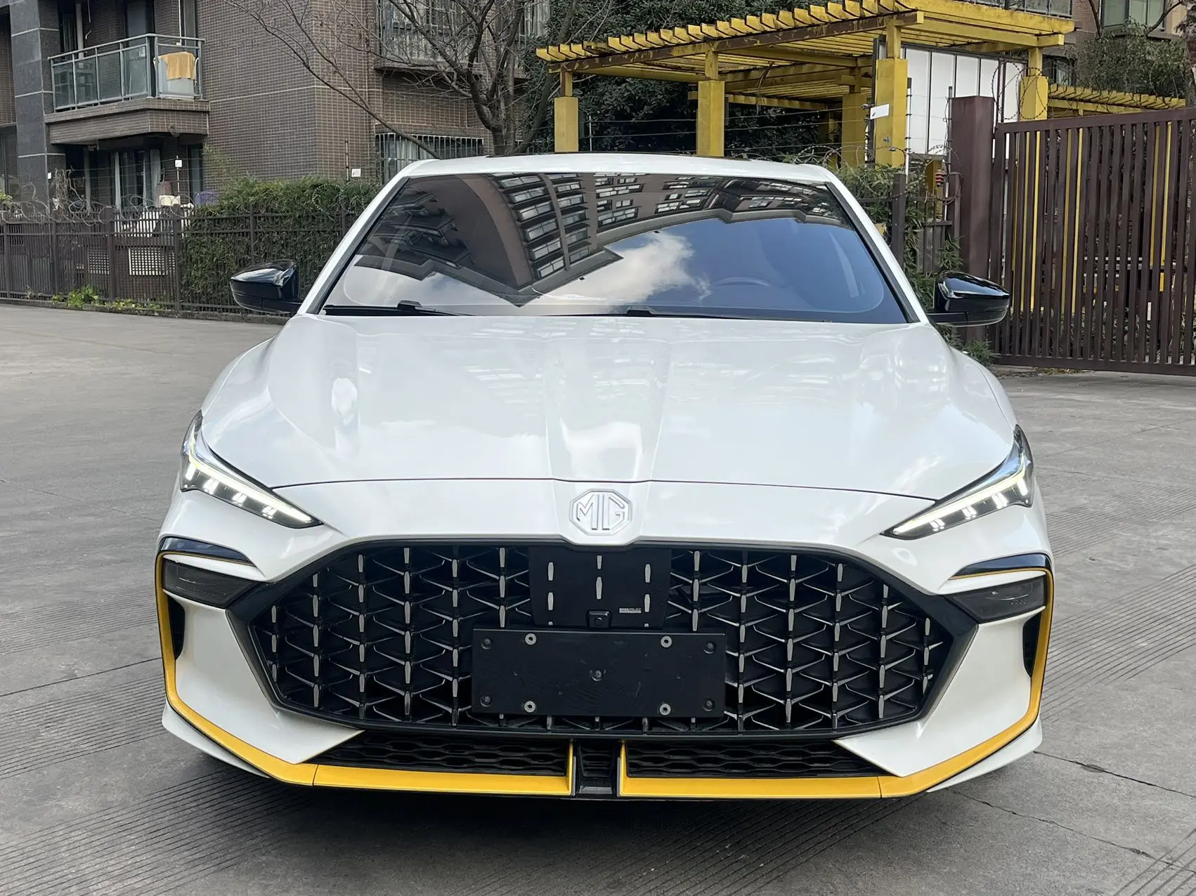 MG 6  из Китая