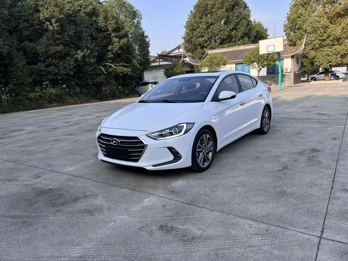 Hyundai Lead