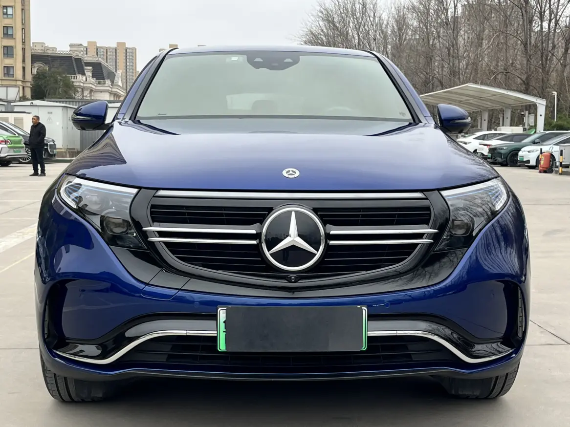 Mercedes-Benz EQC  из Китая