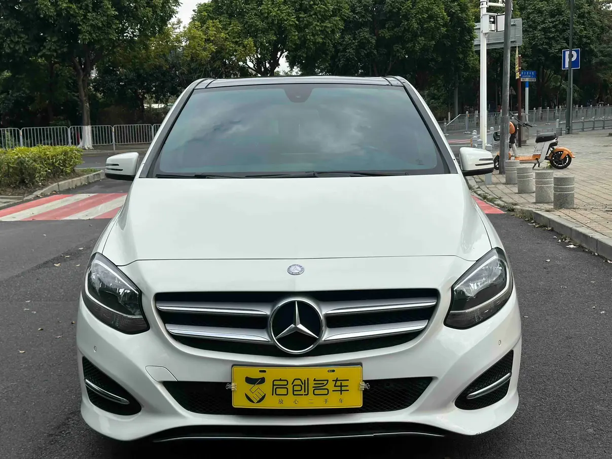 Mercedes-Benz Mercedes Benz B Class  из Китая