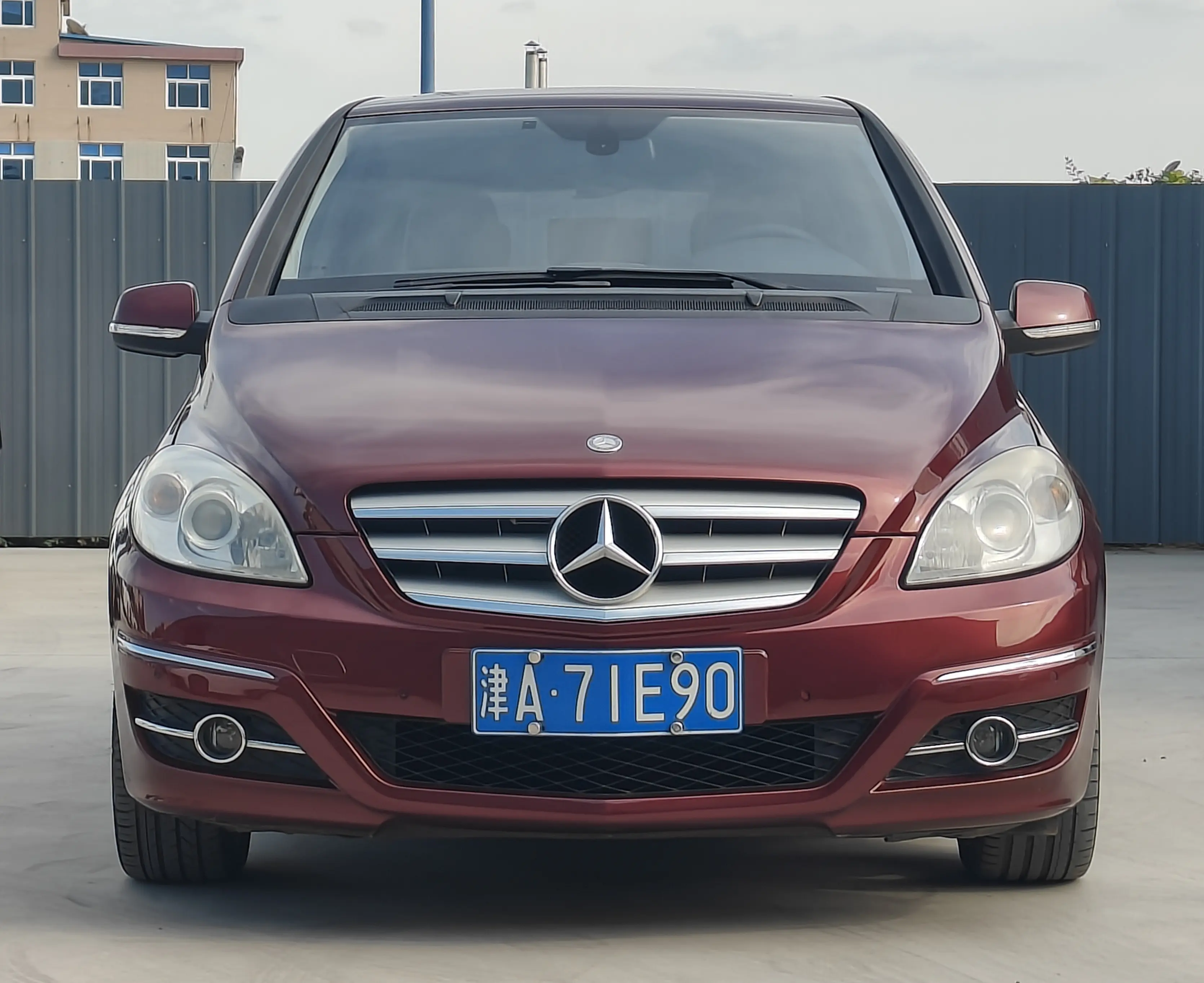 Mercedes-Benz Mercedes Benz B Class  из Китая