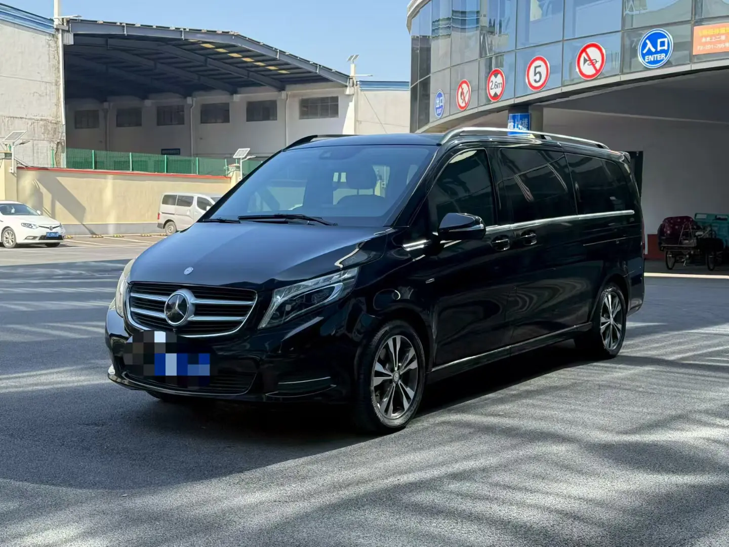 Mercedes-Benz Mercedes Benz V Class  из Китая
