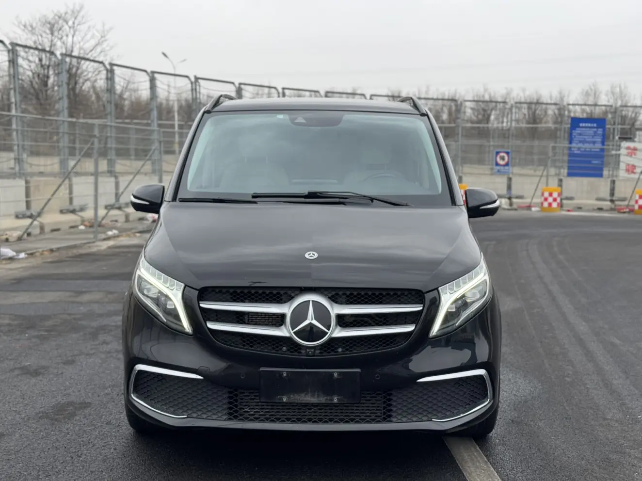 Mercedes-Benz Mercedes Benz V Class  из Китая