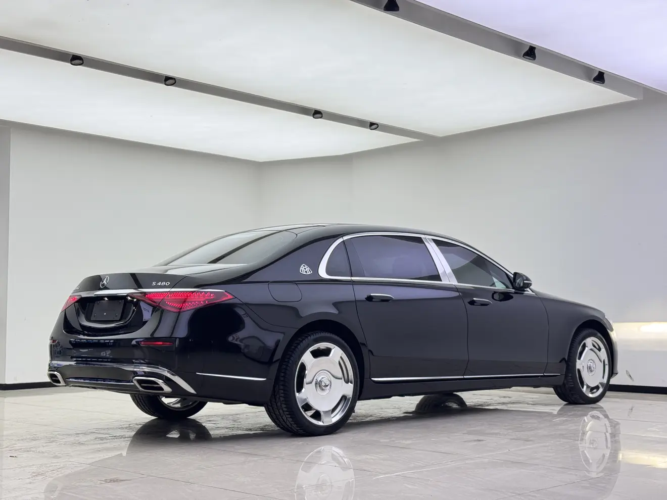 Mercedes-Benz Maybach S-Class